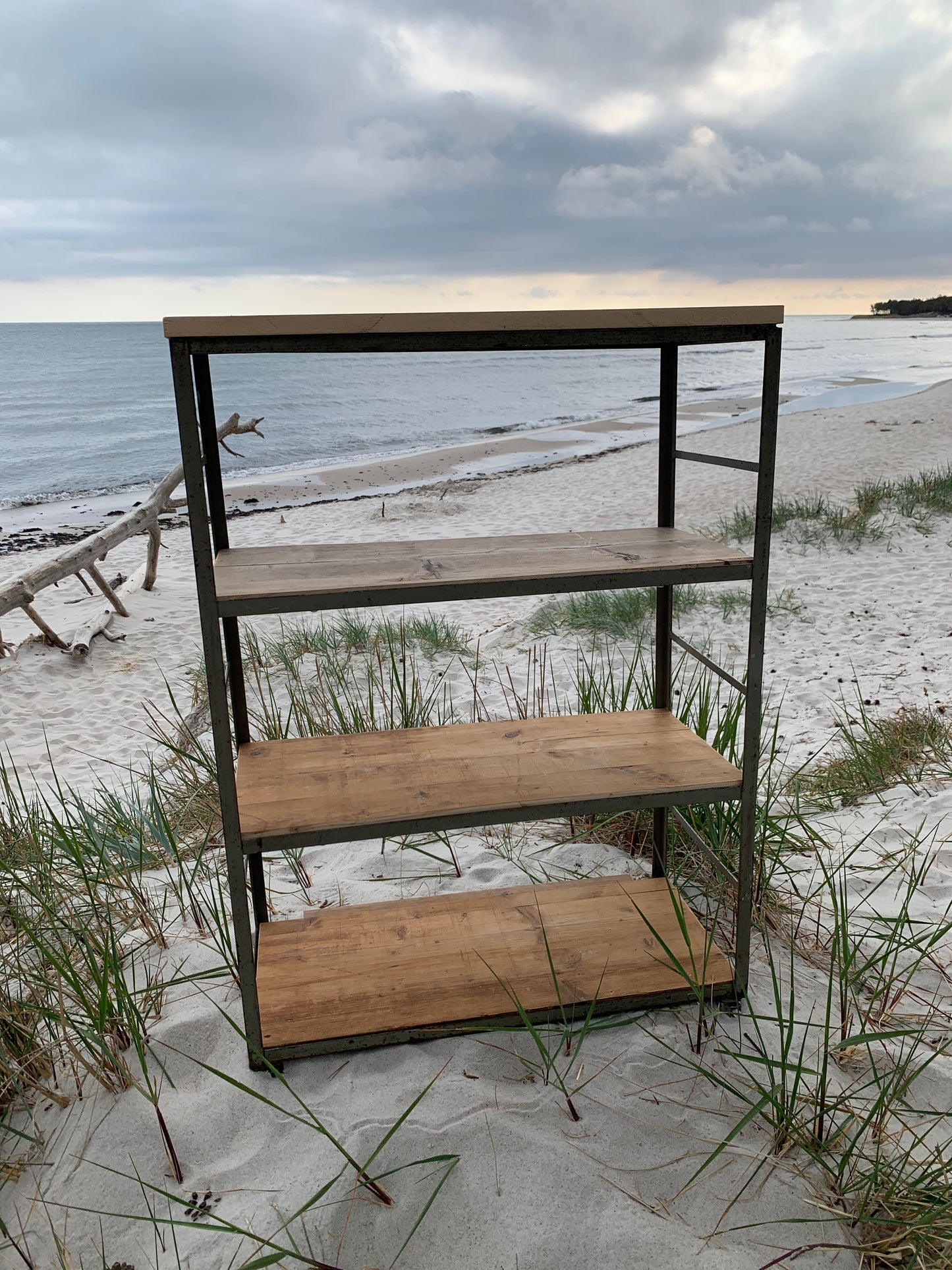 Industriella hyllor med hjul