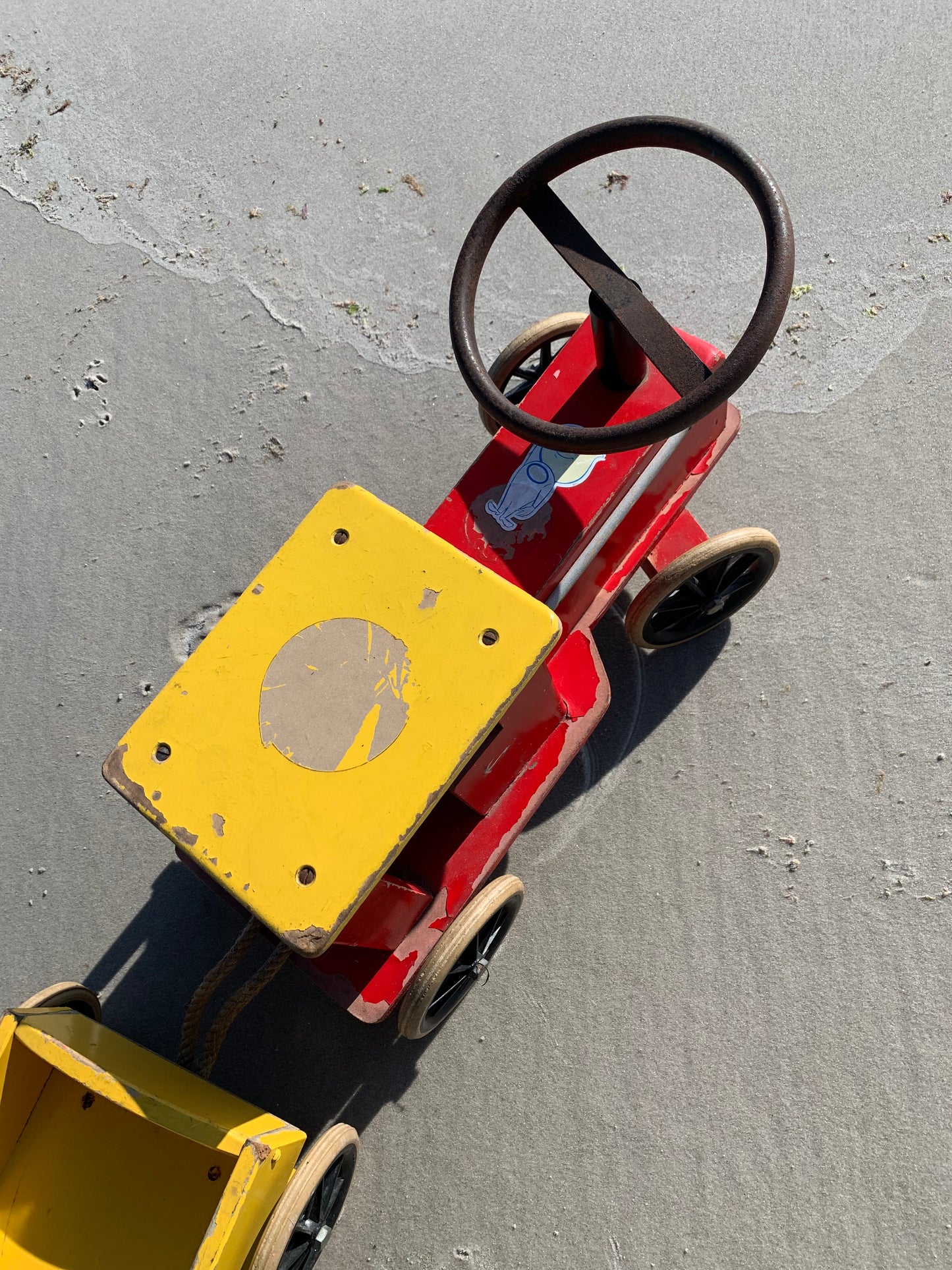 Stort BRIO tåg med vagn