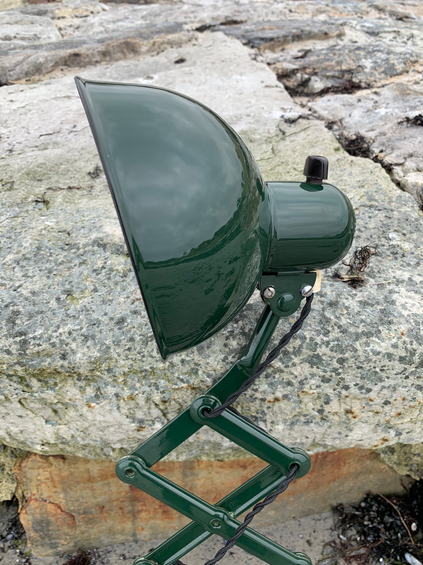 Kaiser Idell 6718 - Mörkgrön