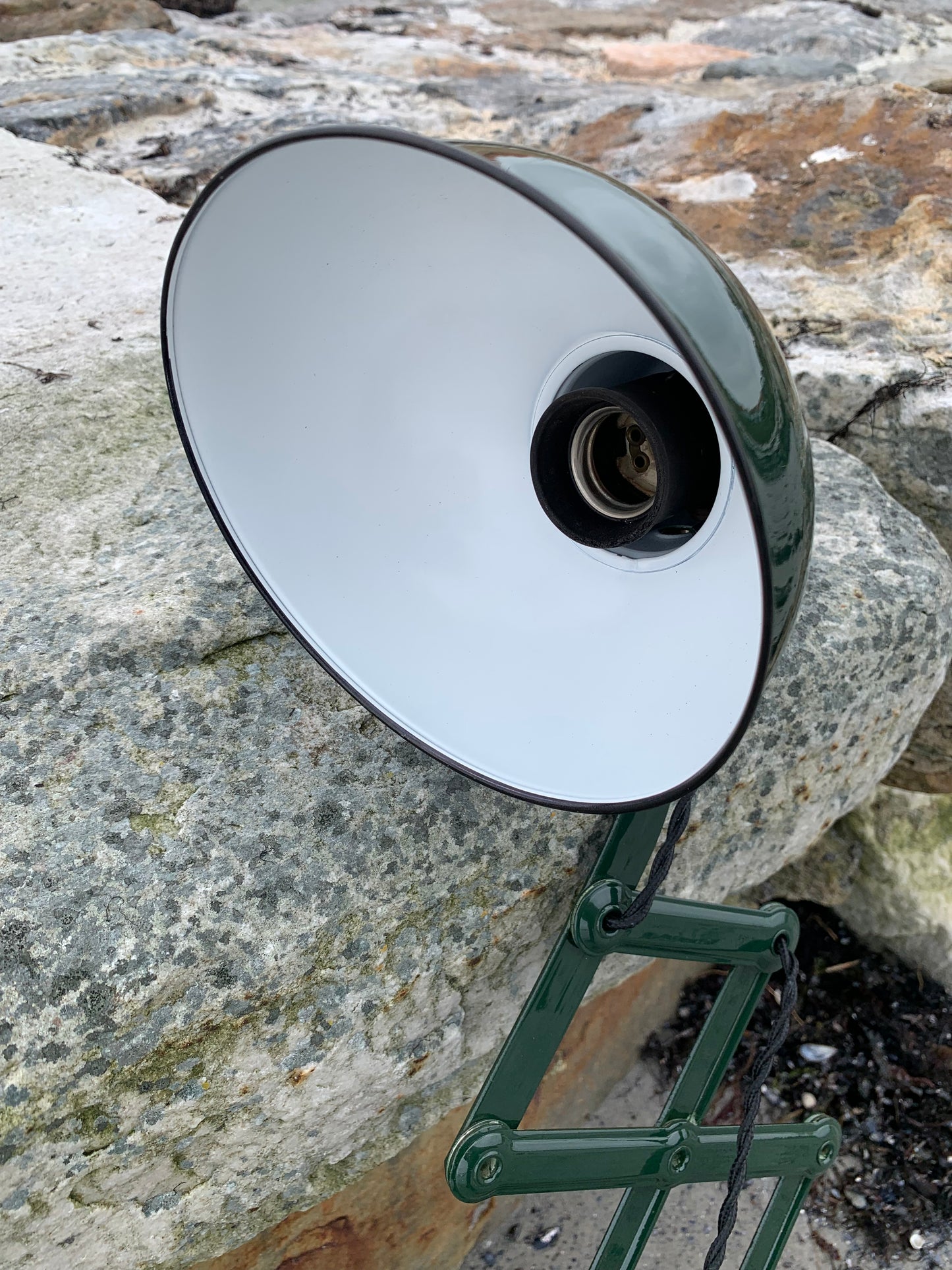 Kaiser Idell 6718 - Mörkgrön