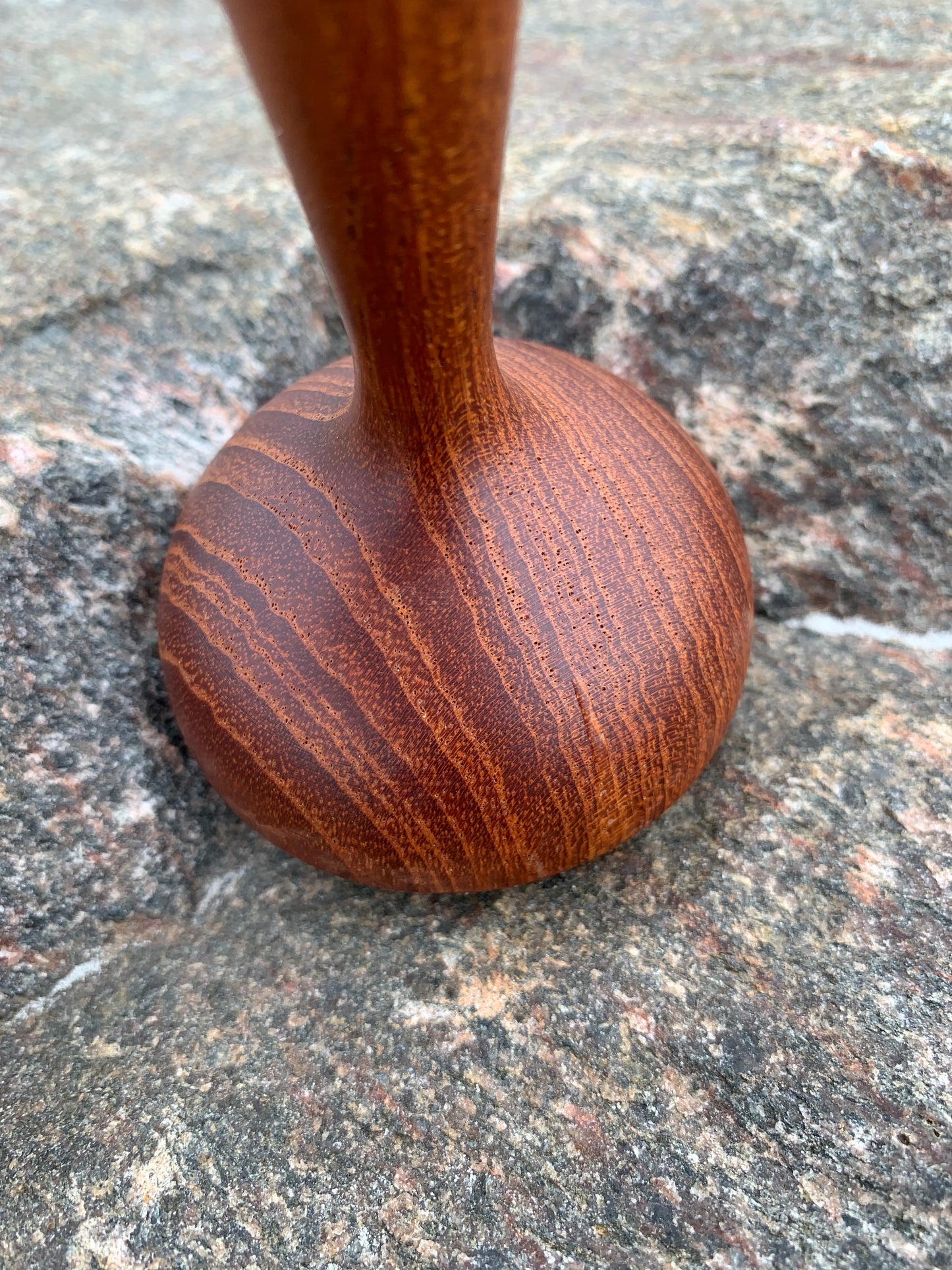 Bord i teak