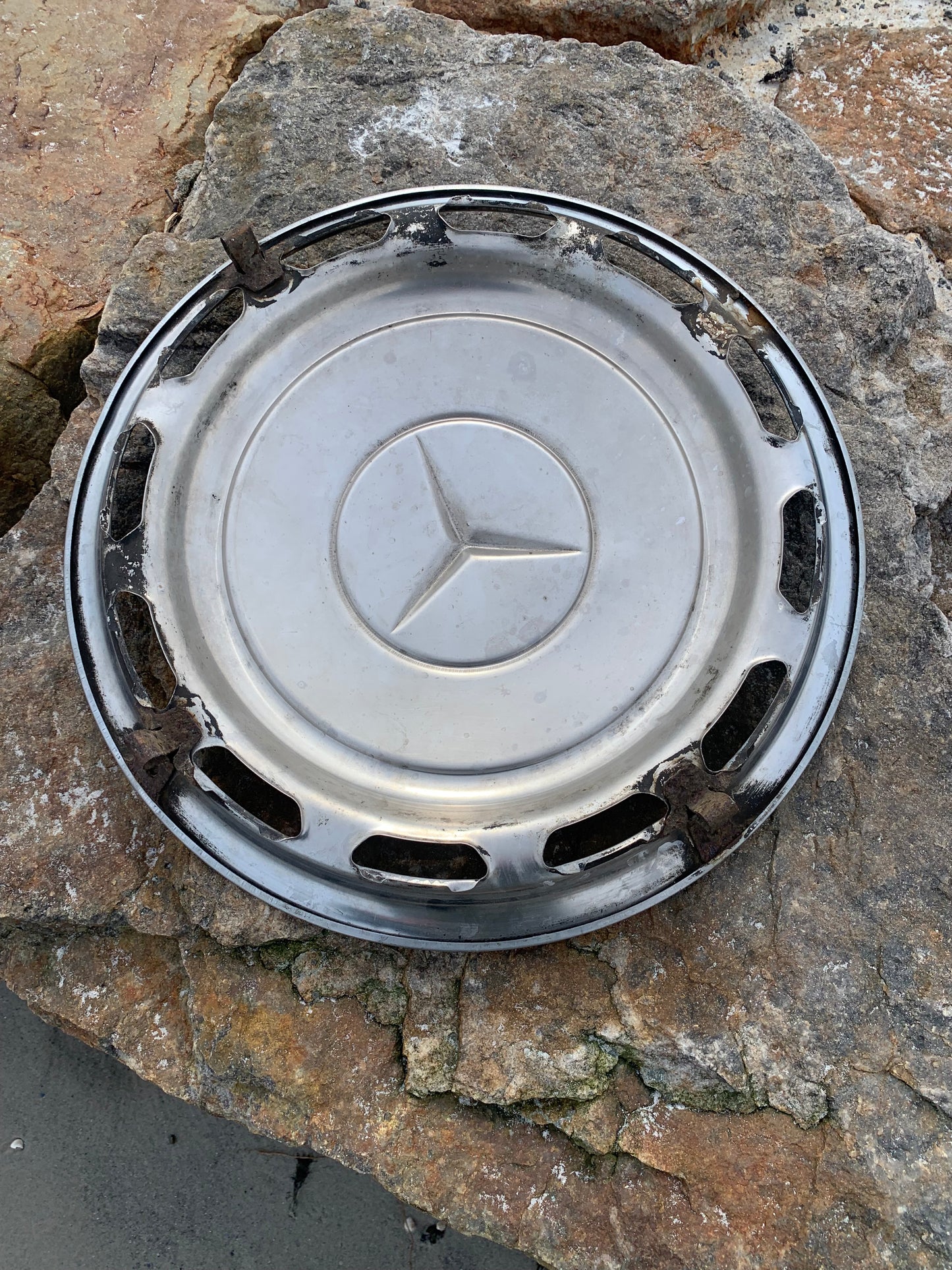 Mercedes navkapsel