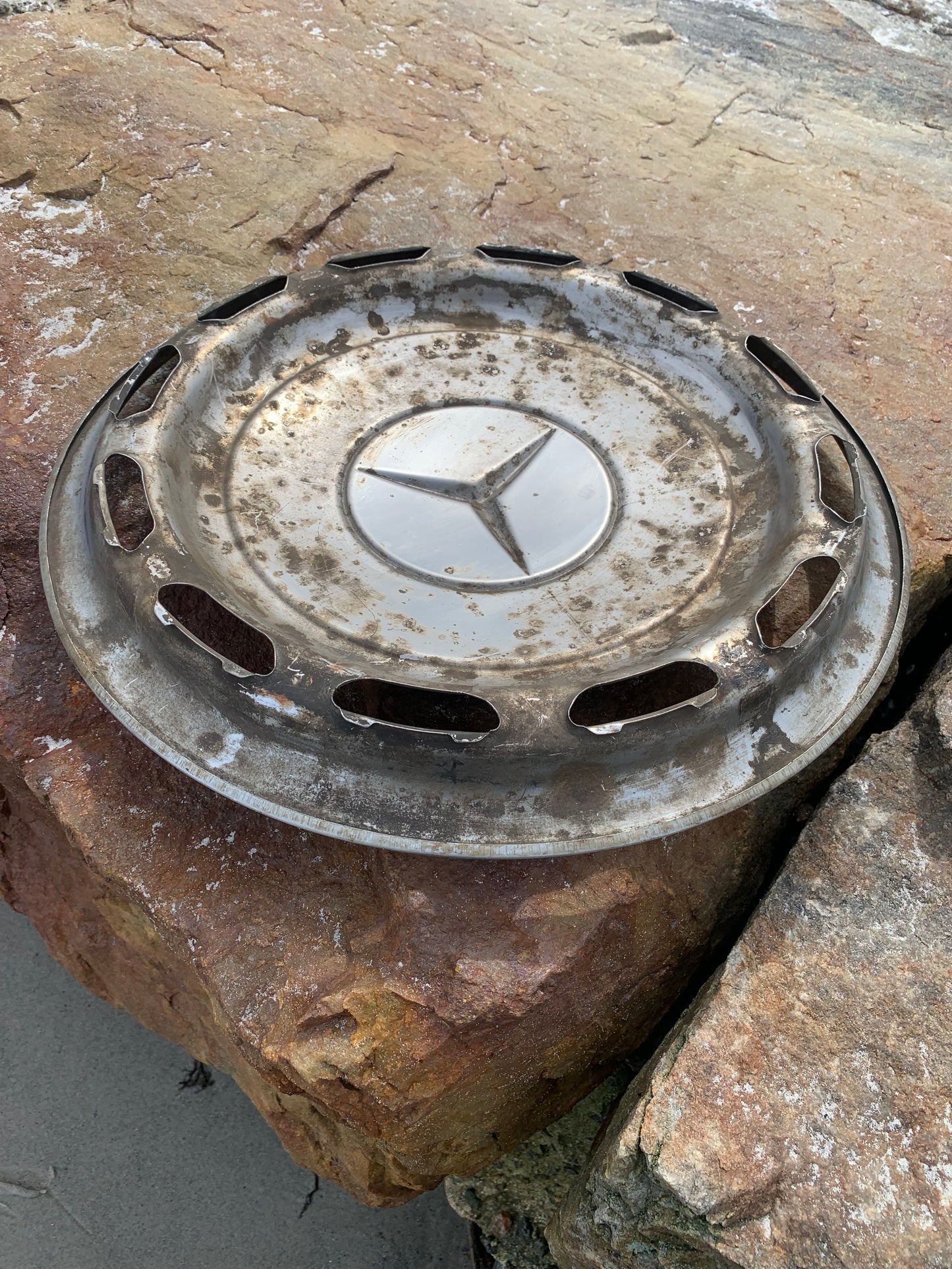 Mercedes navkapsel
