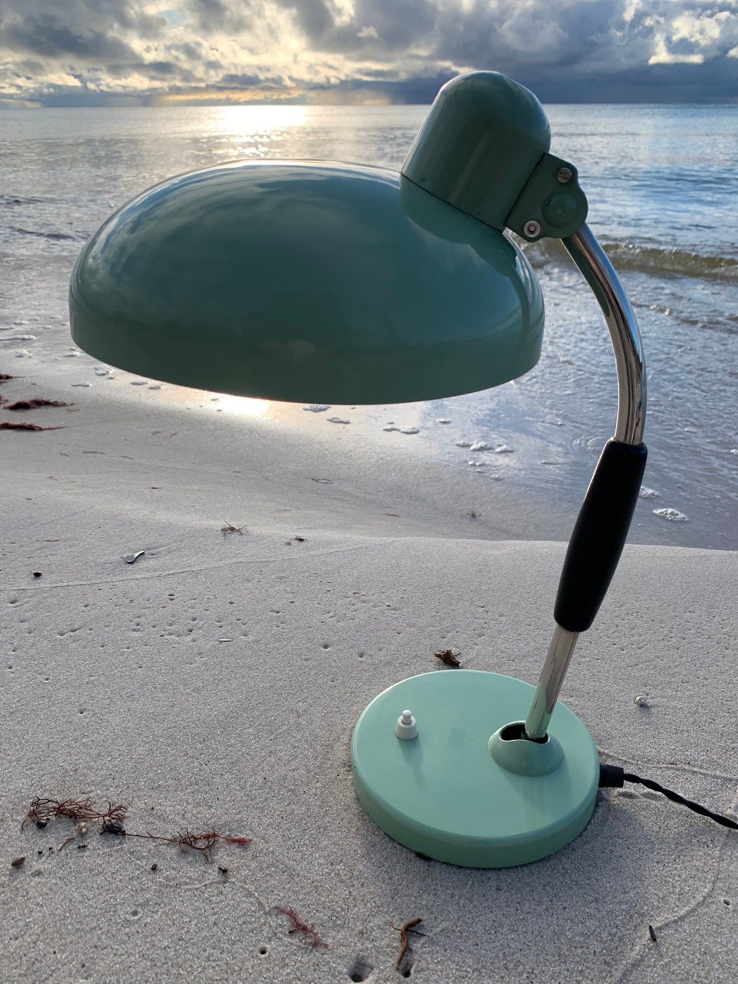 Koranda vintage lampa - Mint