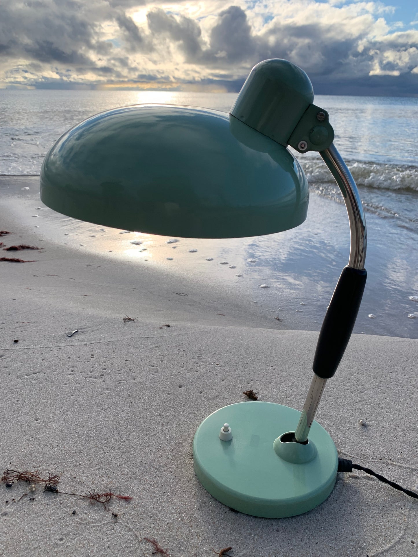 Koranda vintage lampa - Mint