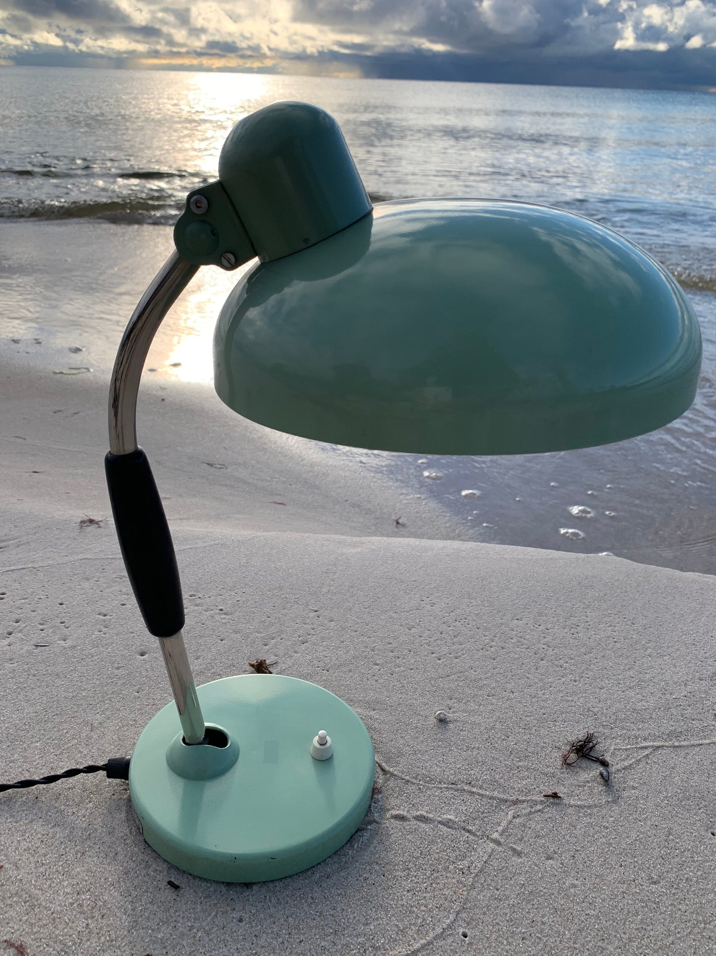 Koranda vintage lampa - Mint