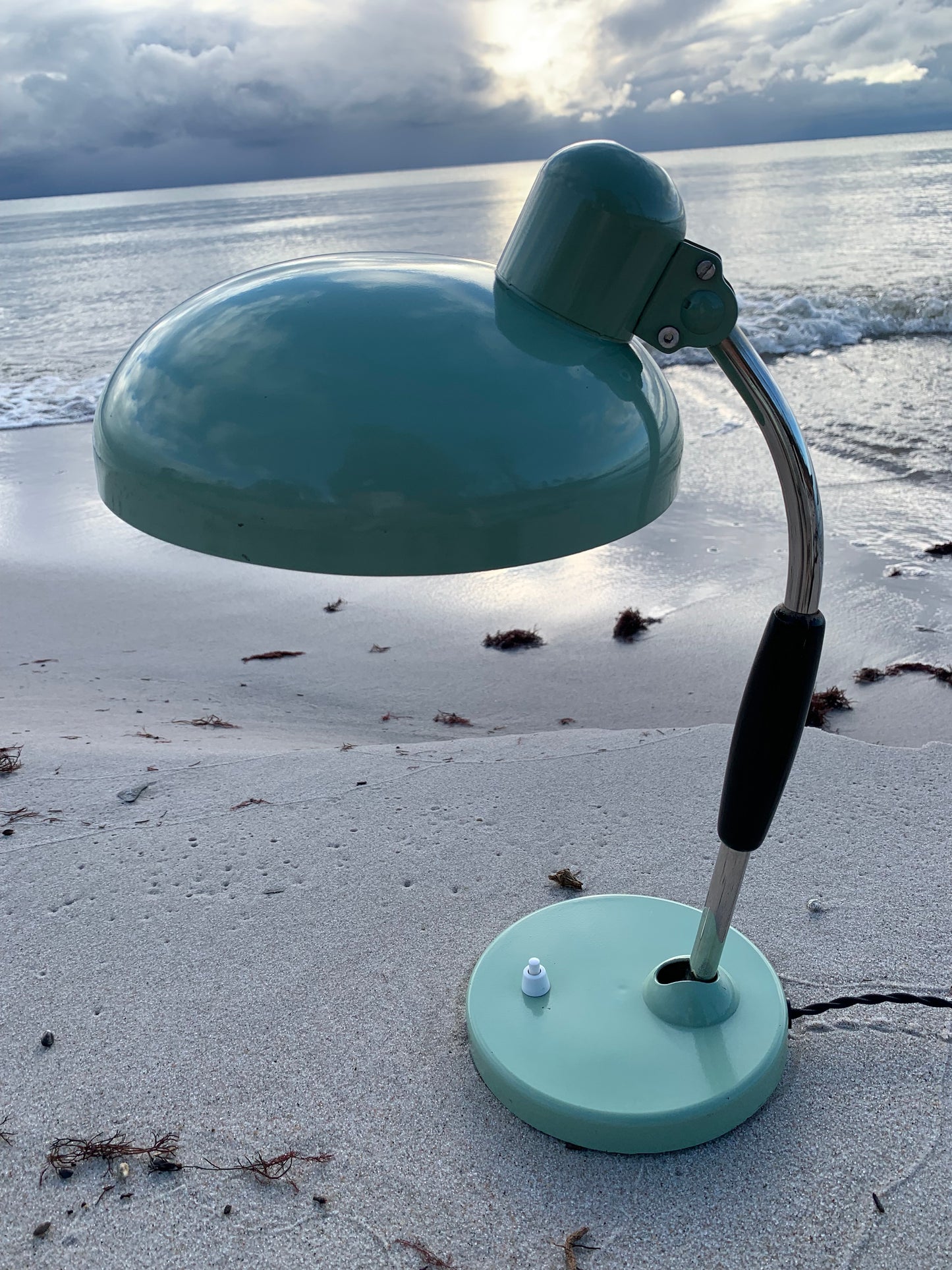 Koranda vintage lampa - Mint