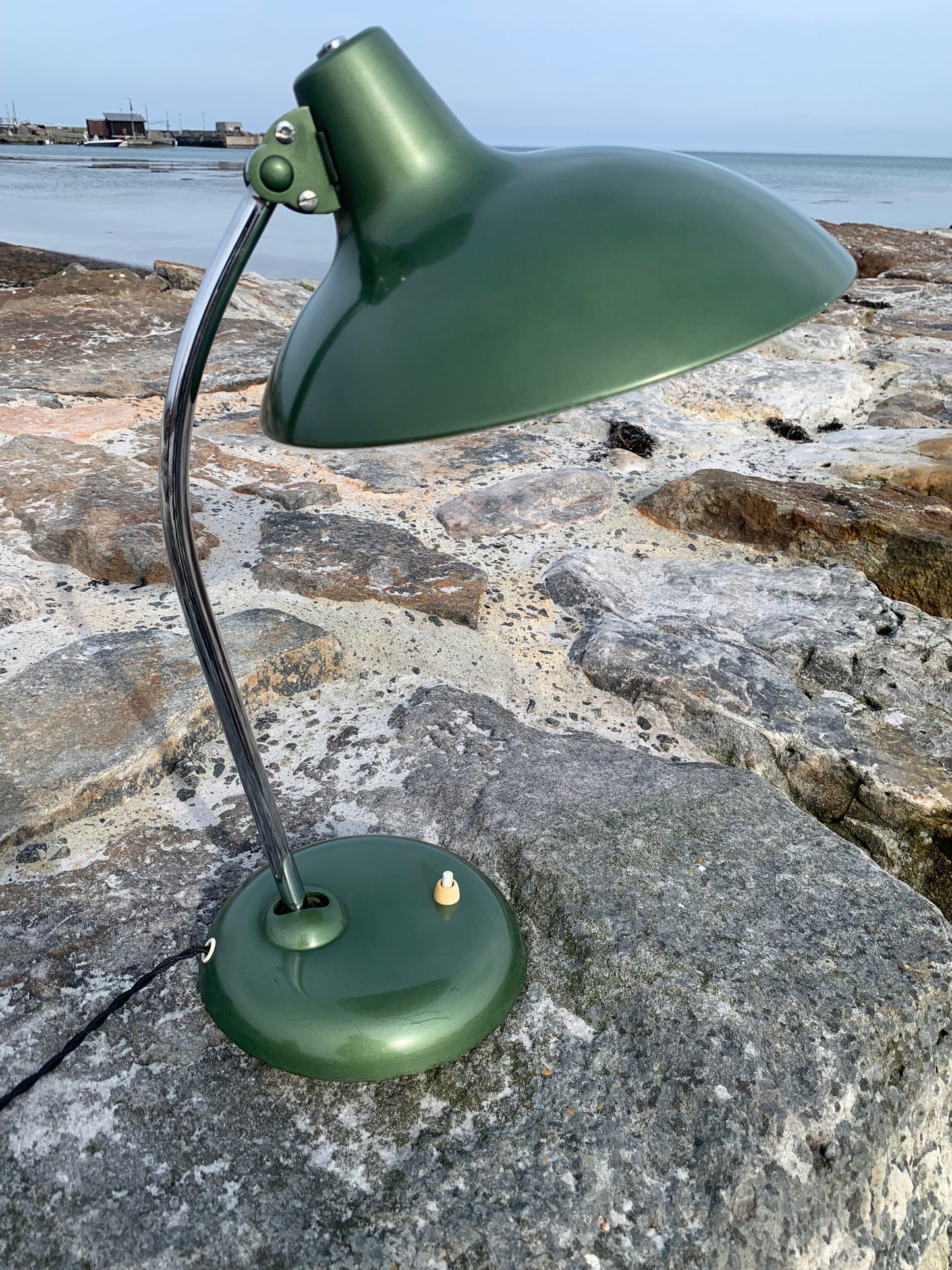 Kaiser Idell 6786 - Original grön