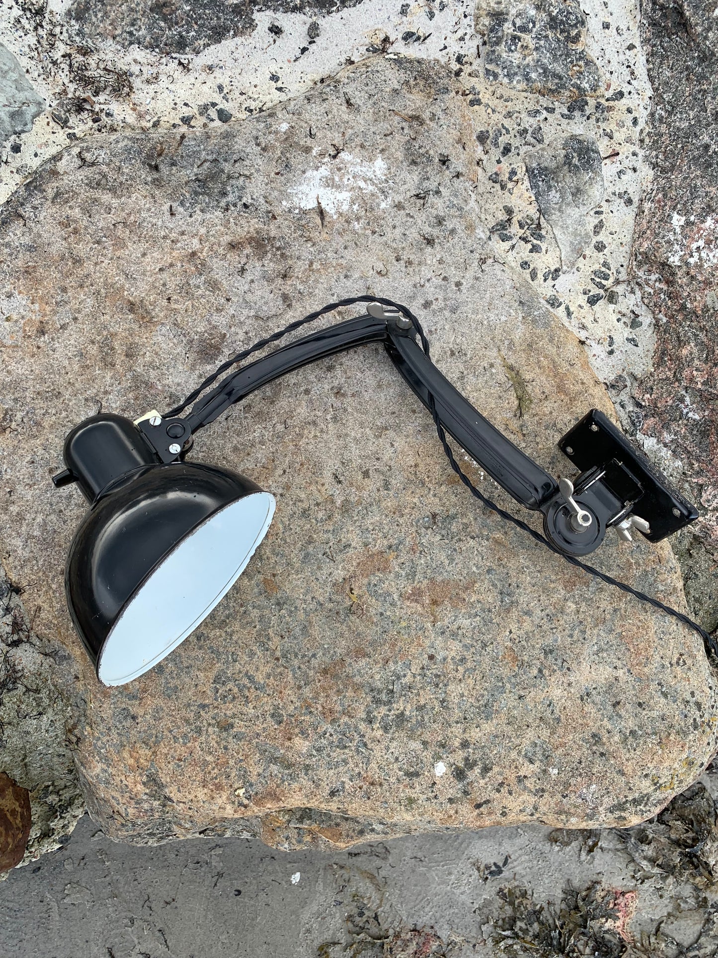 Kaiser Idell 6716 - Original svart