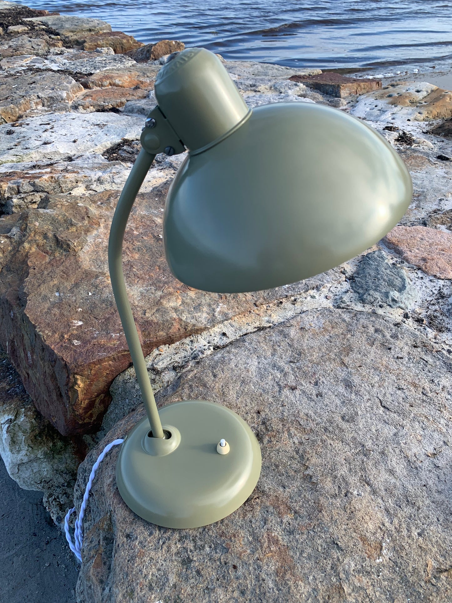 Kaiser Idell 6556 - Grön
