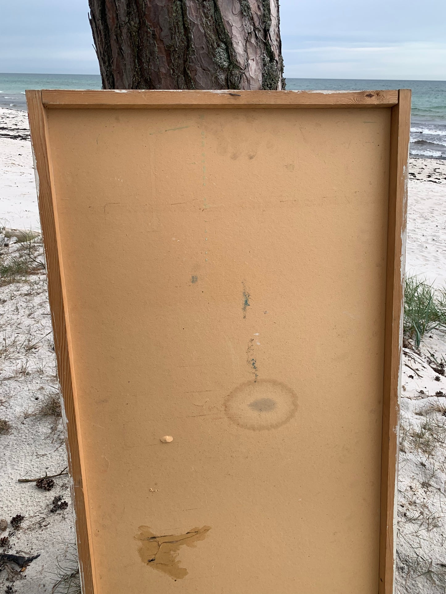 Gammal Mazetti-reklamskylt i träram