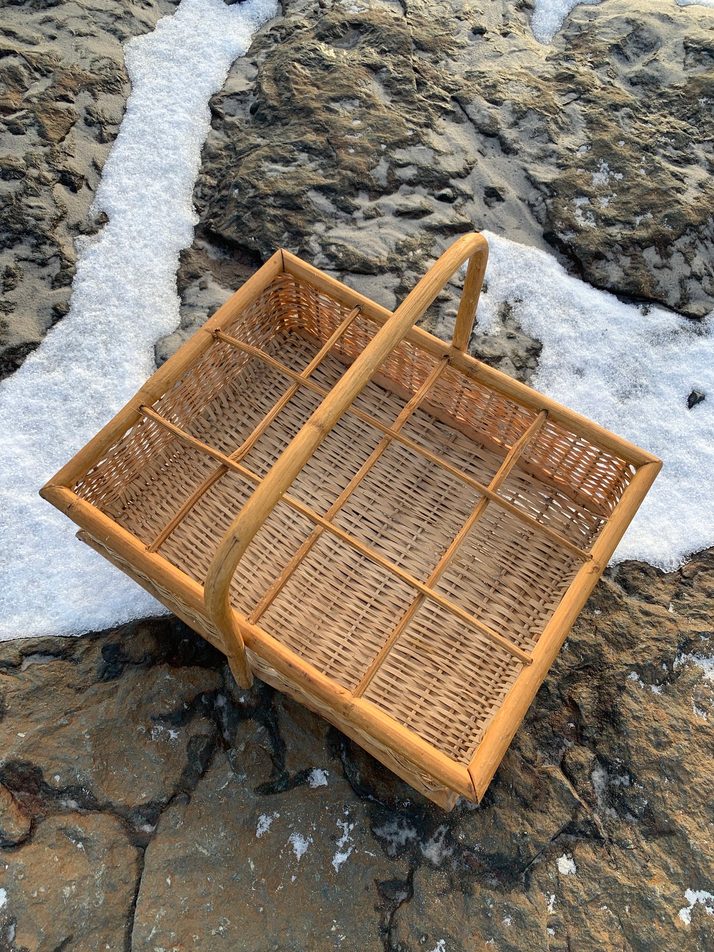 Korg med rum