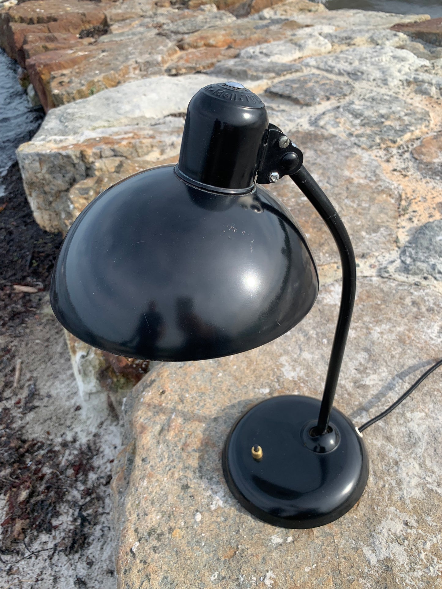 Kaiser Idell 6556 - Original svart