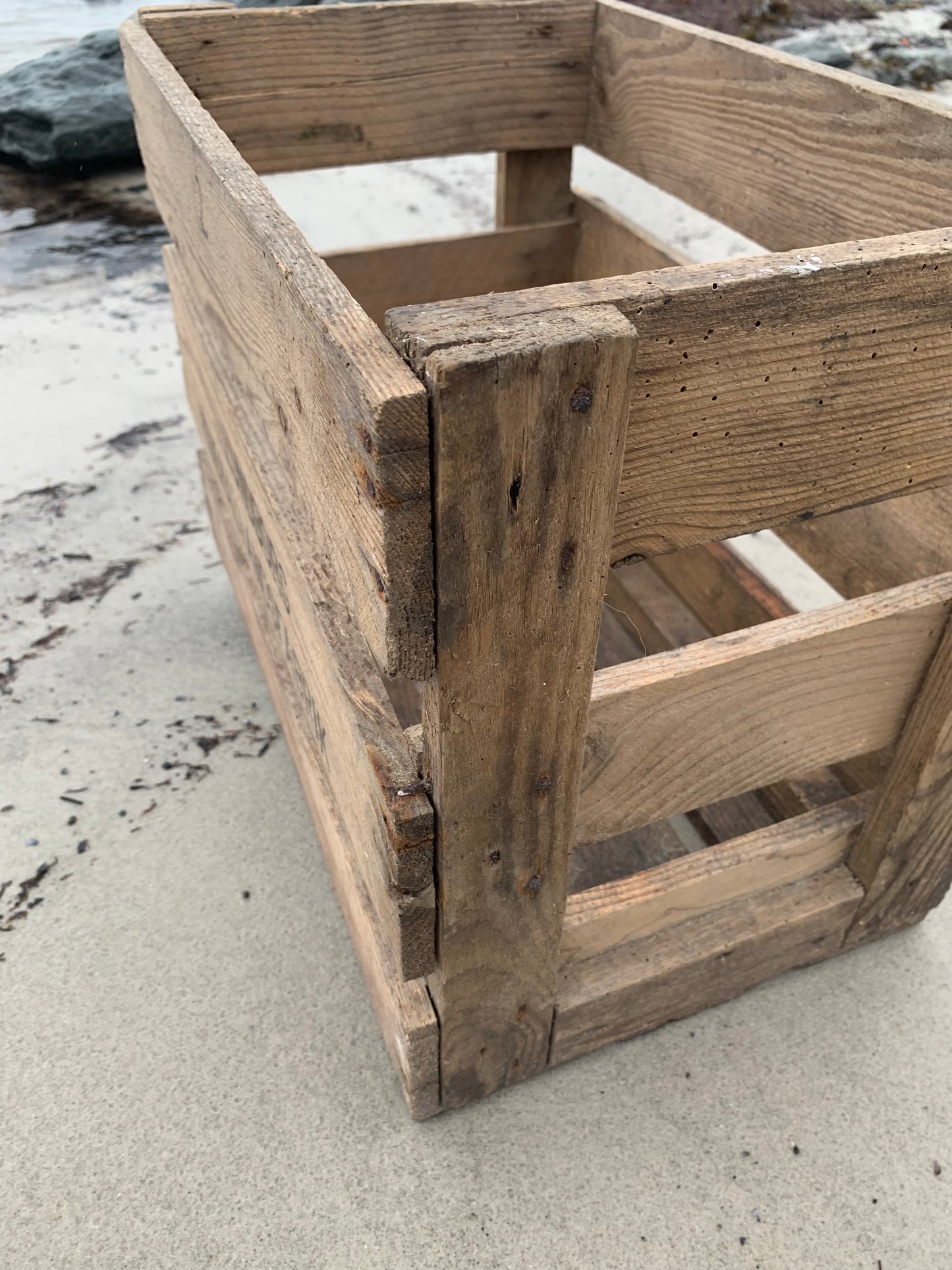 Box från Kalundborg mineralvattenfabrik