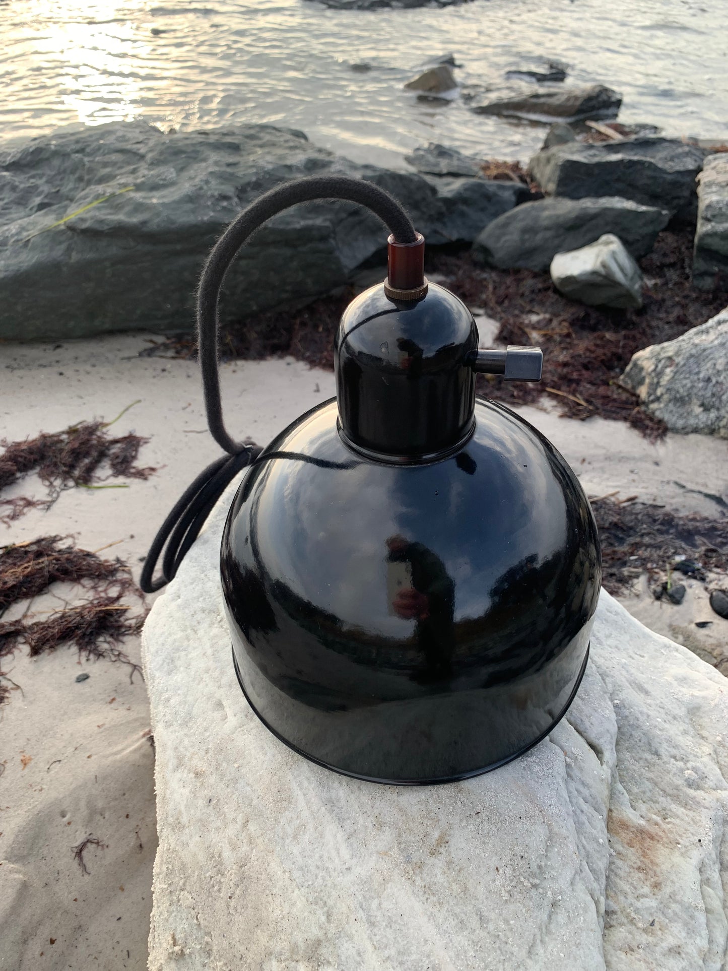 Kaiser Idell 6596 - Original svart taklampa