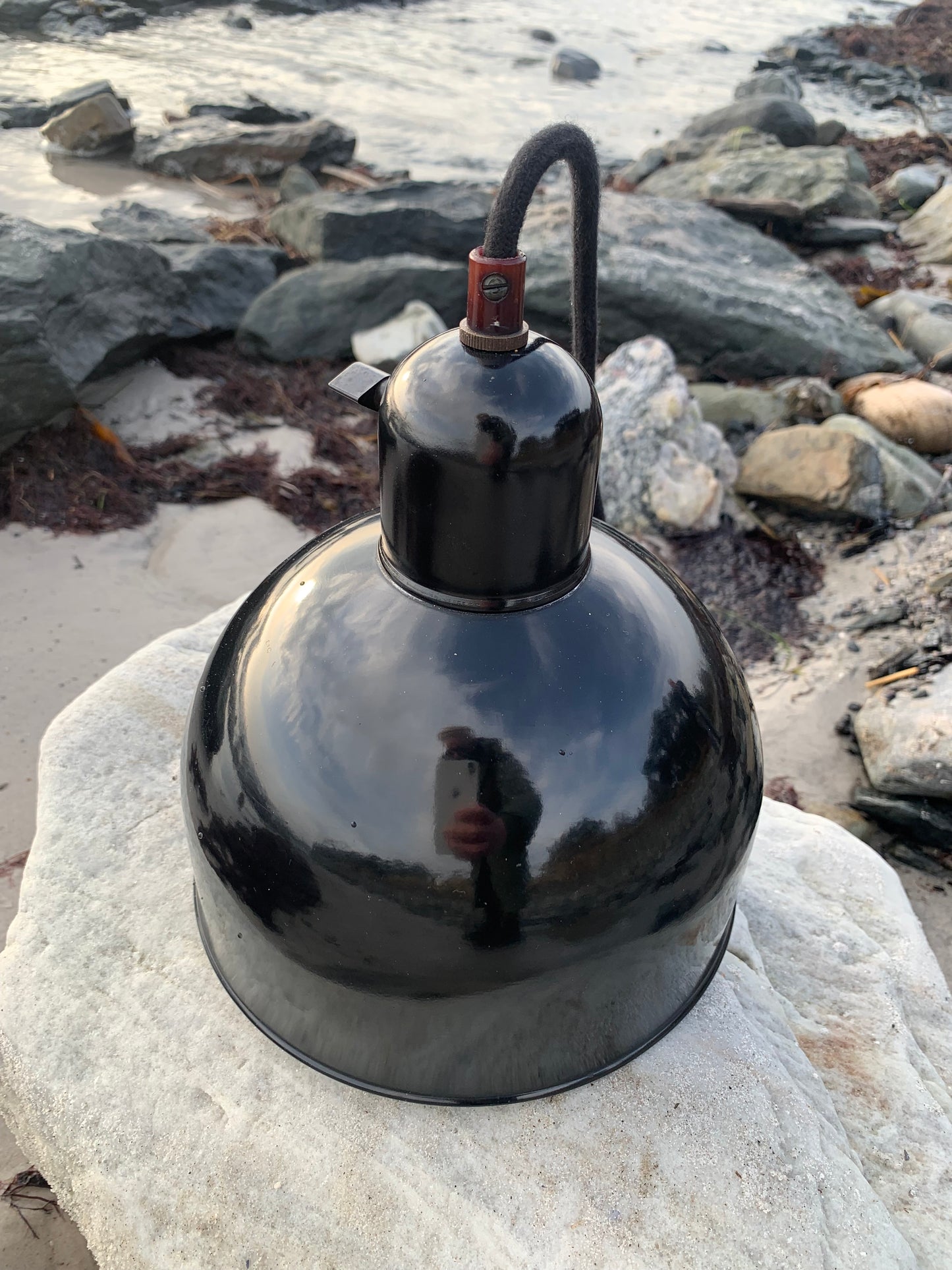 Kaiser Idell 6596 - Original svart taklampa