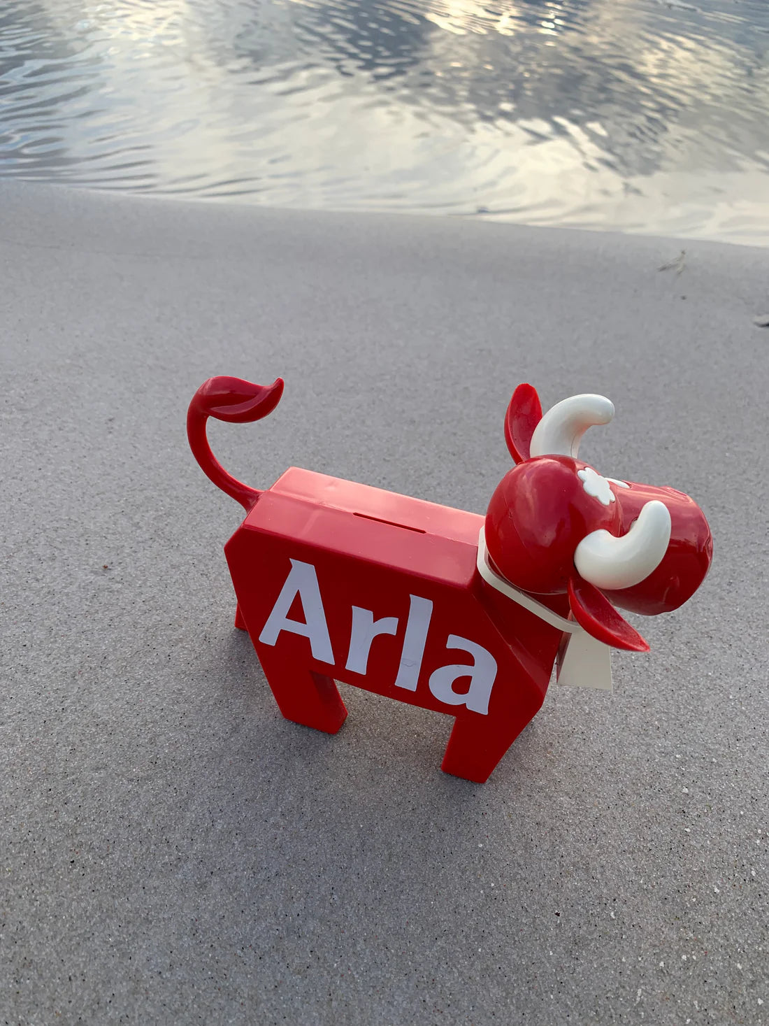 Arla ko spargris (samlarobjekt)