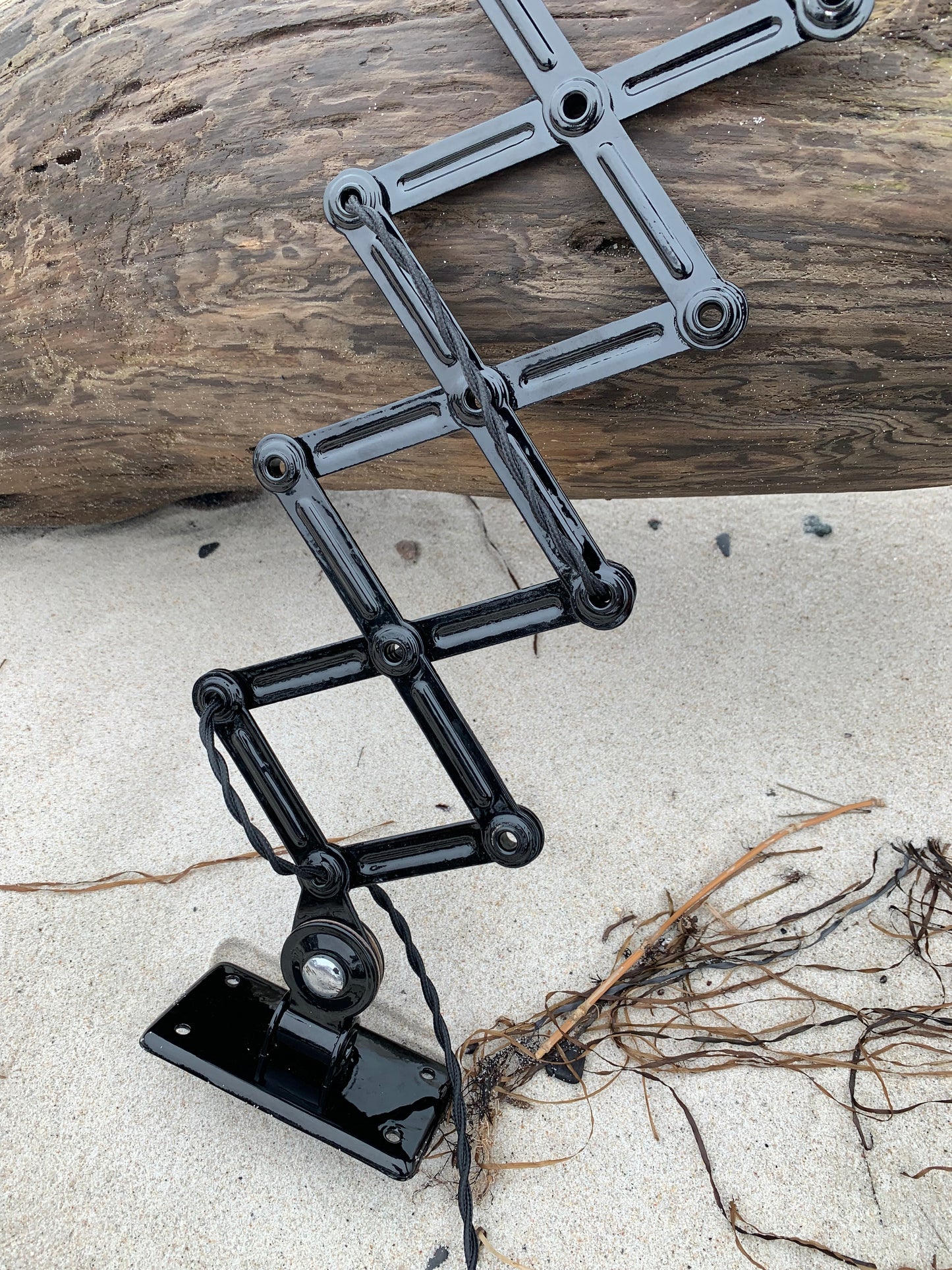 Kaiser Idell 6582 - Svart