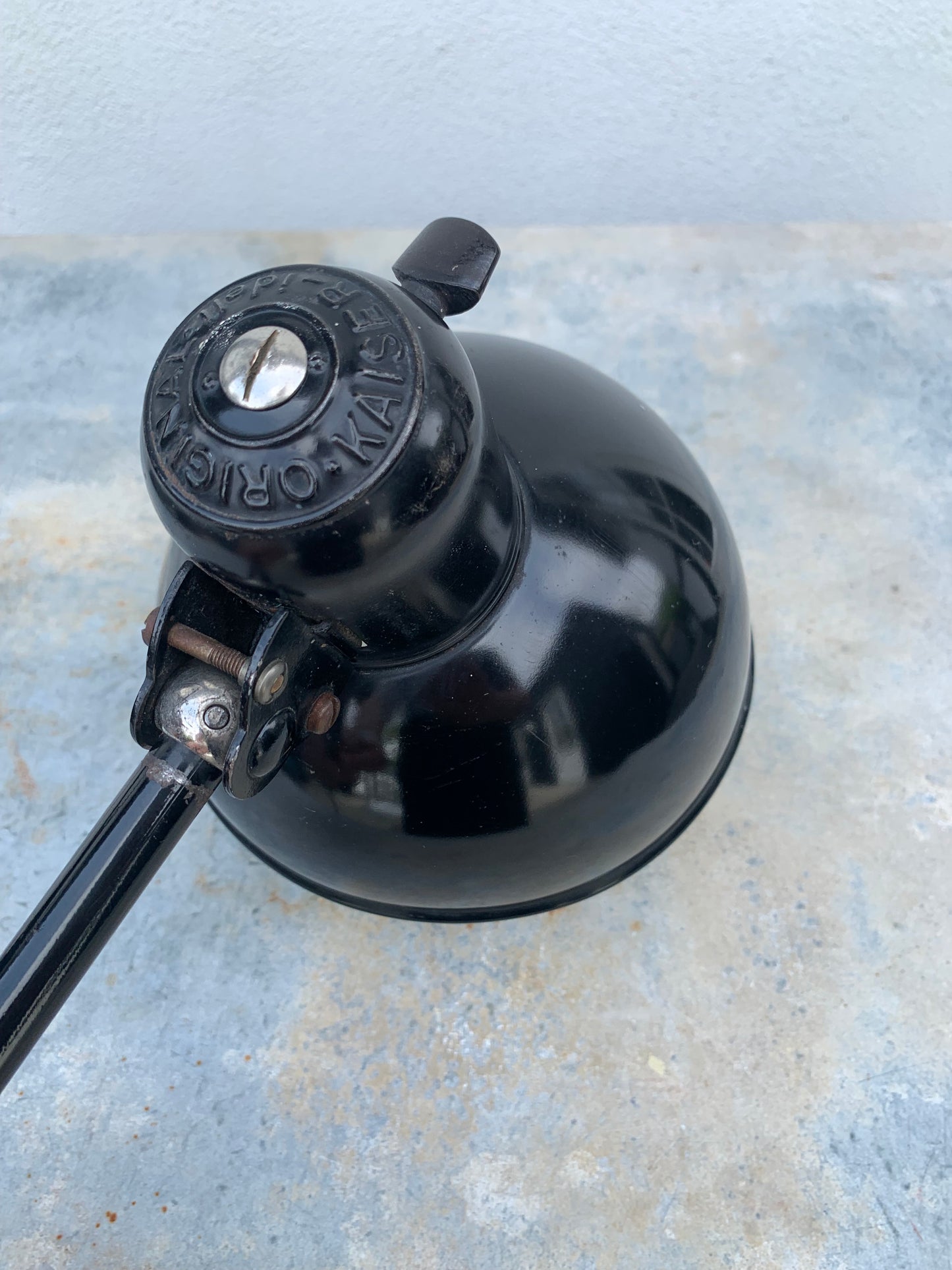 Kaiser Idell 6723 - Original svart