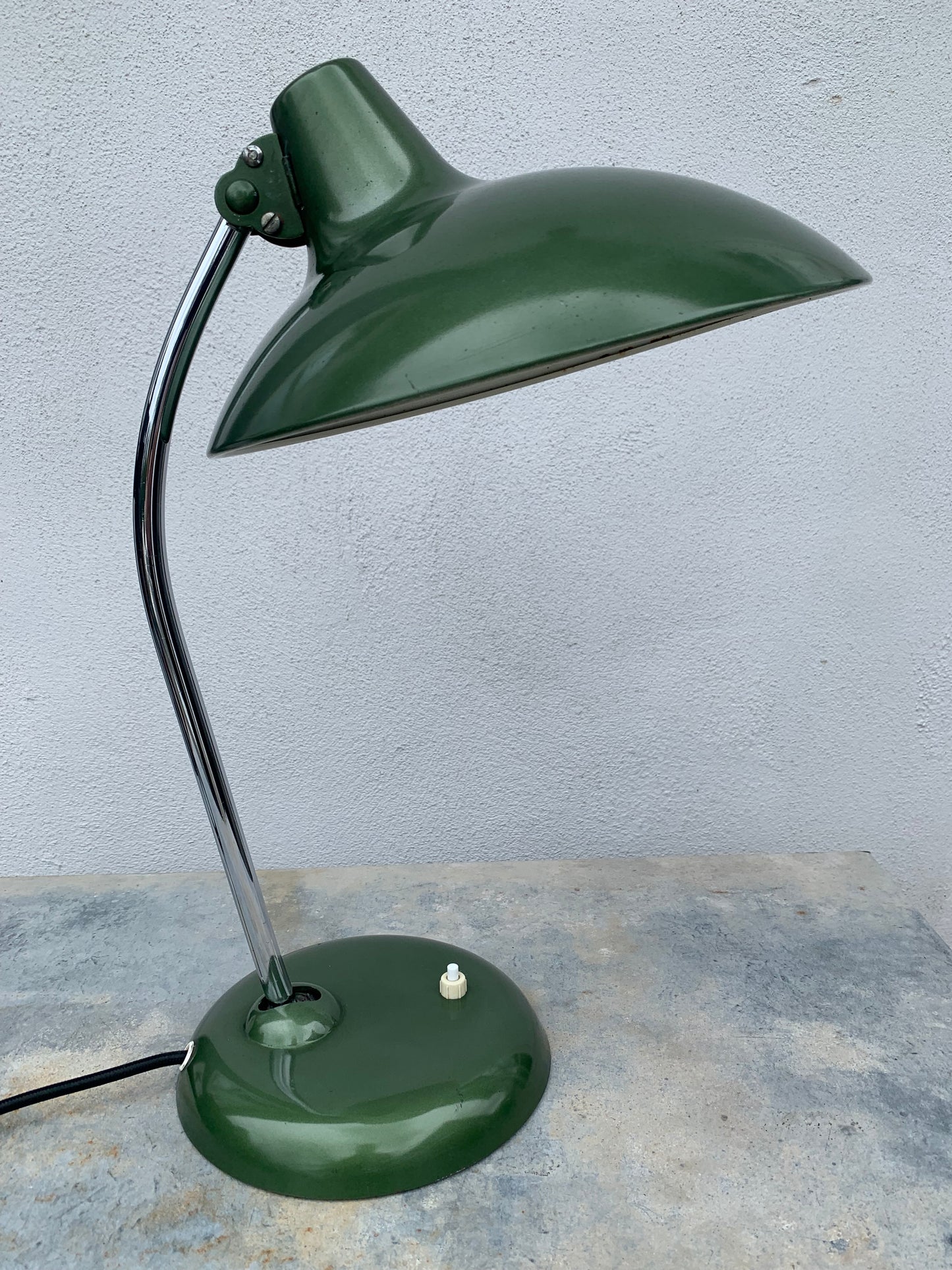 Kaiser Idell 6786 - Original grön