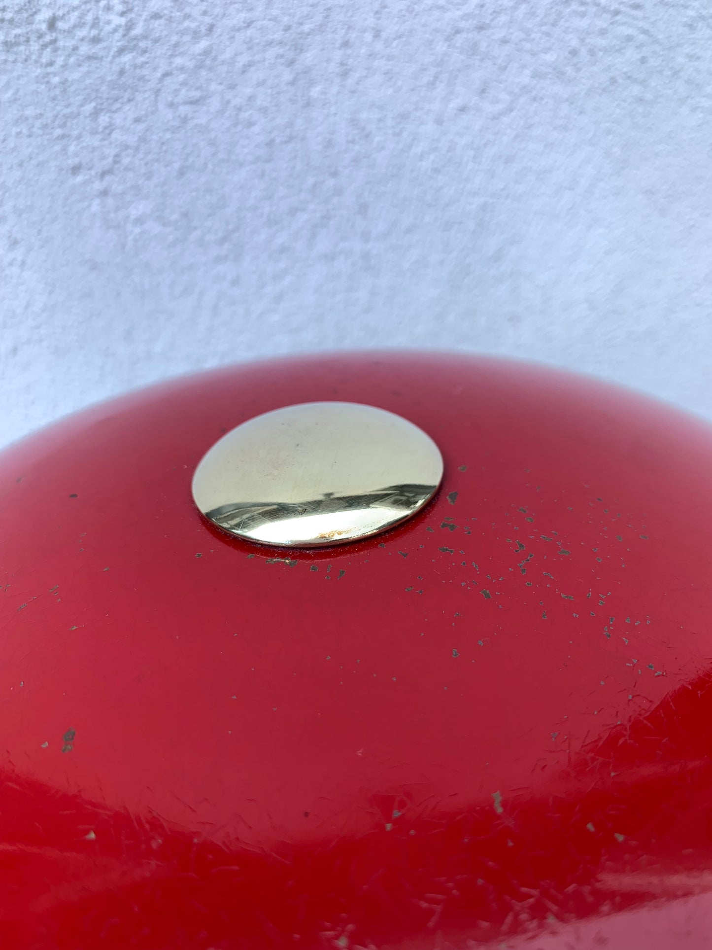 Helo lampa - Röd/mässing