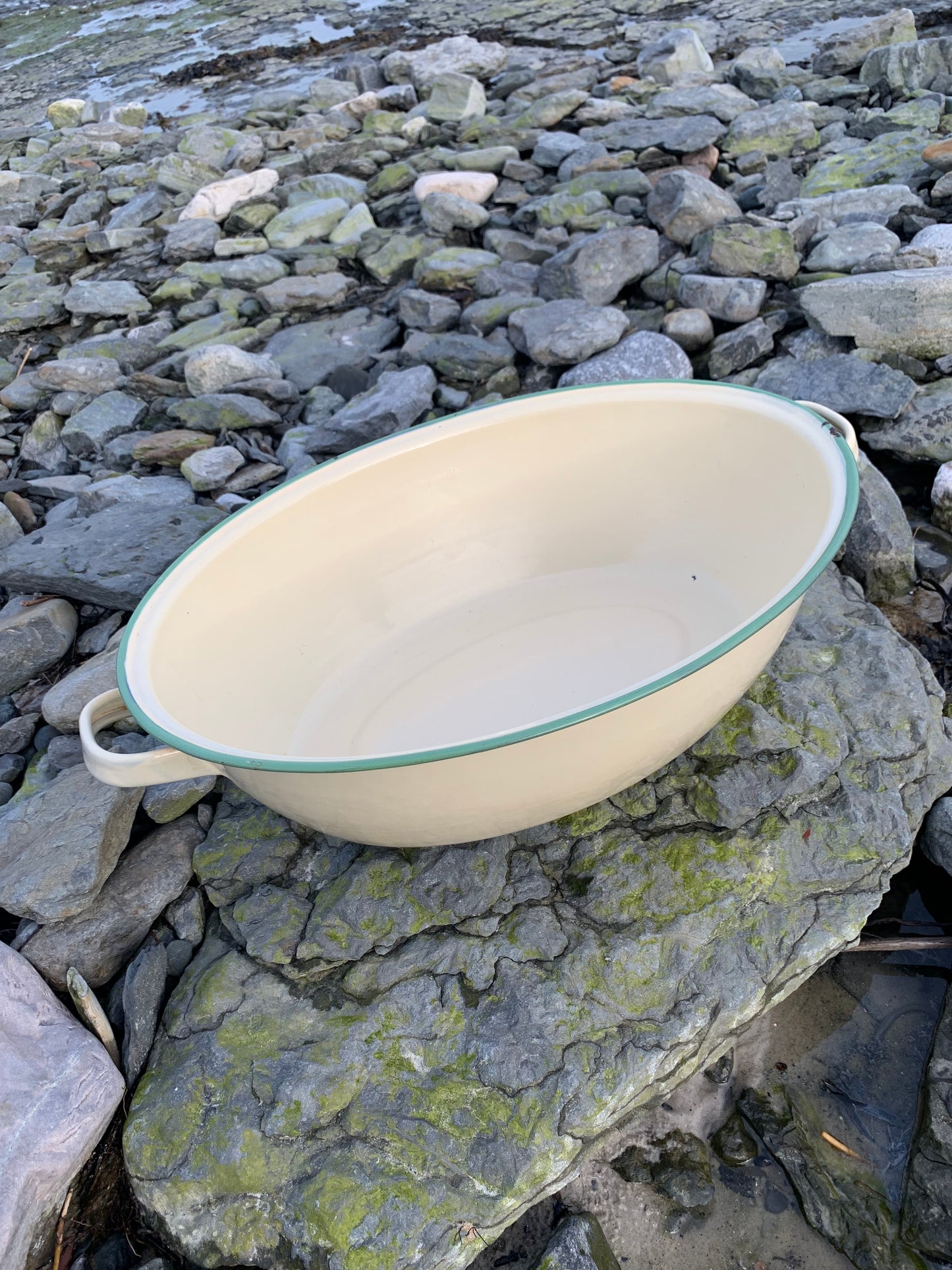 Emaljbadkar från Kockums