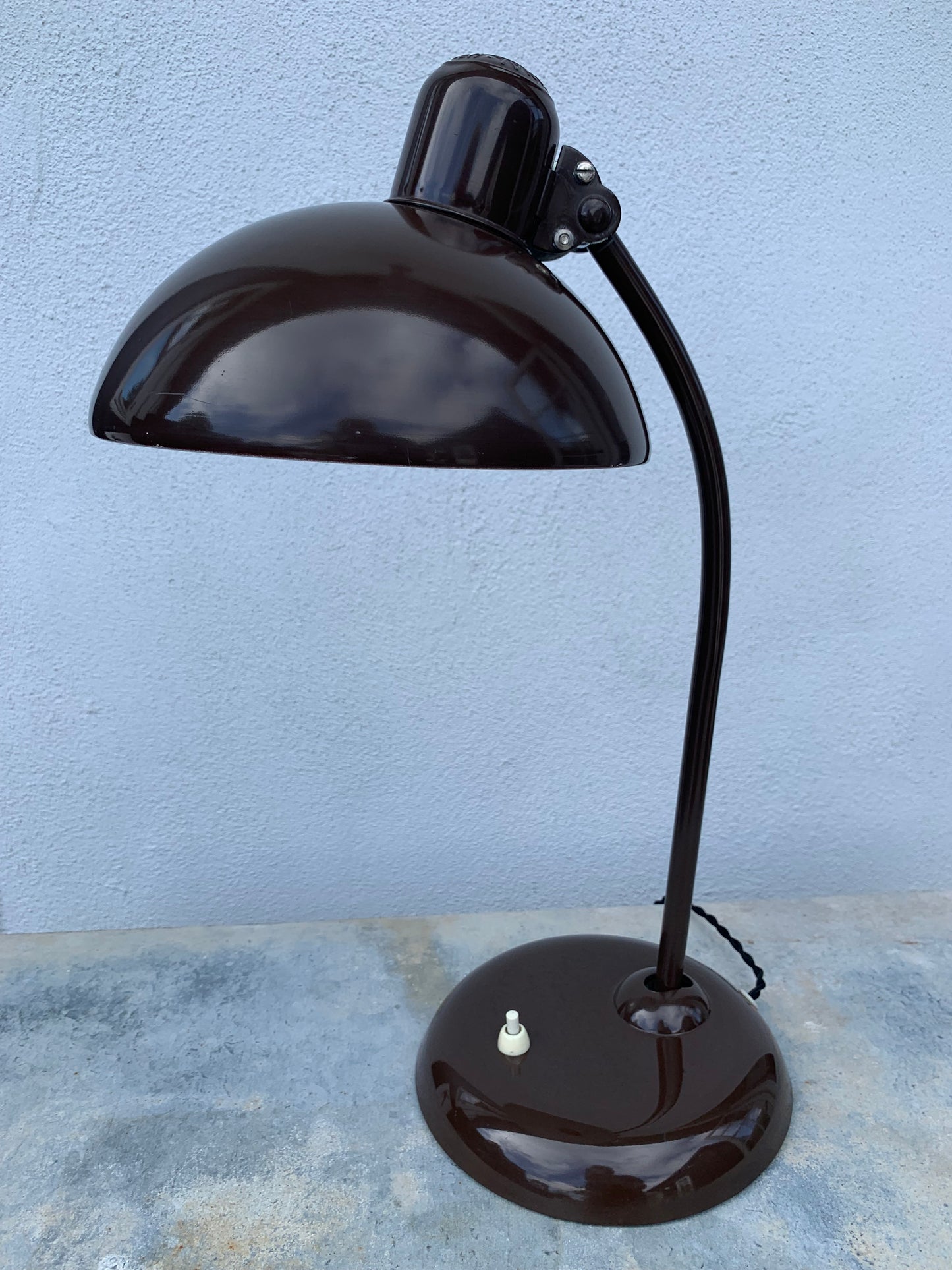 Kaiser Idell 6556 - Original brun