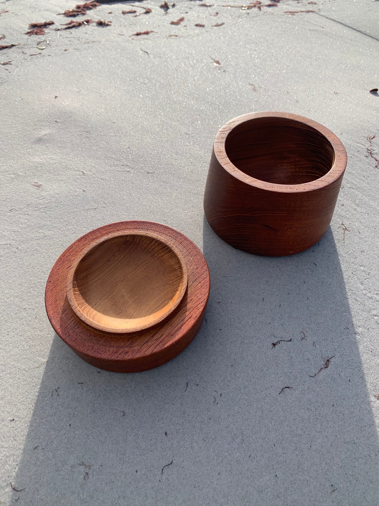 Teakburk med lock - dansk design