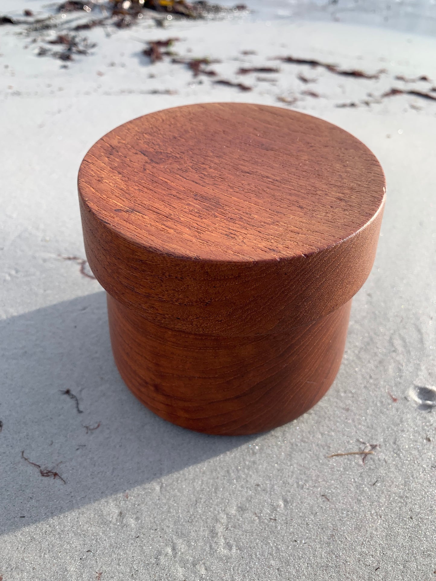 Teakburk med lock - dansk design
