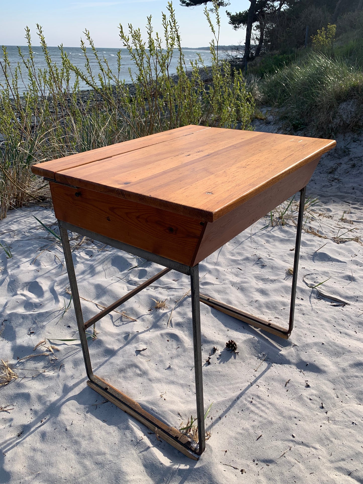 Skolbänk från Grythyttan