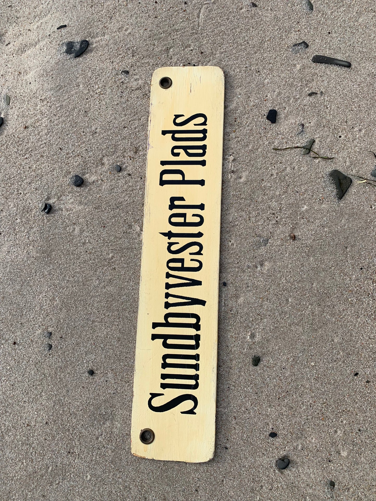 Gammal spårvagnsskylt Sundbyvester Plads/Brønshøj