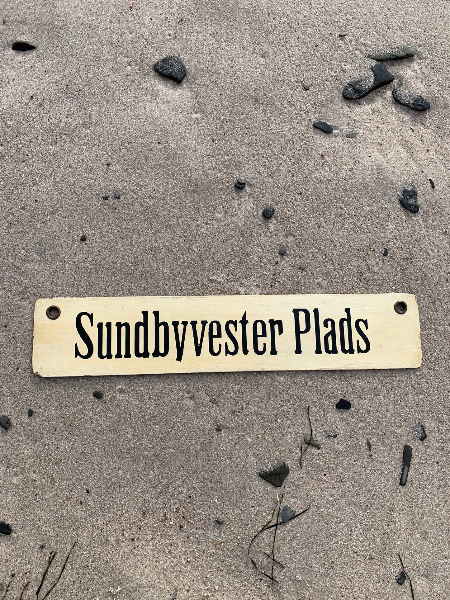 Gammal spårvagnsskylt Sundby Remise/Sundbyvester Plads