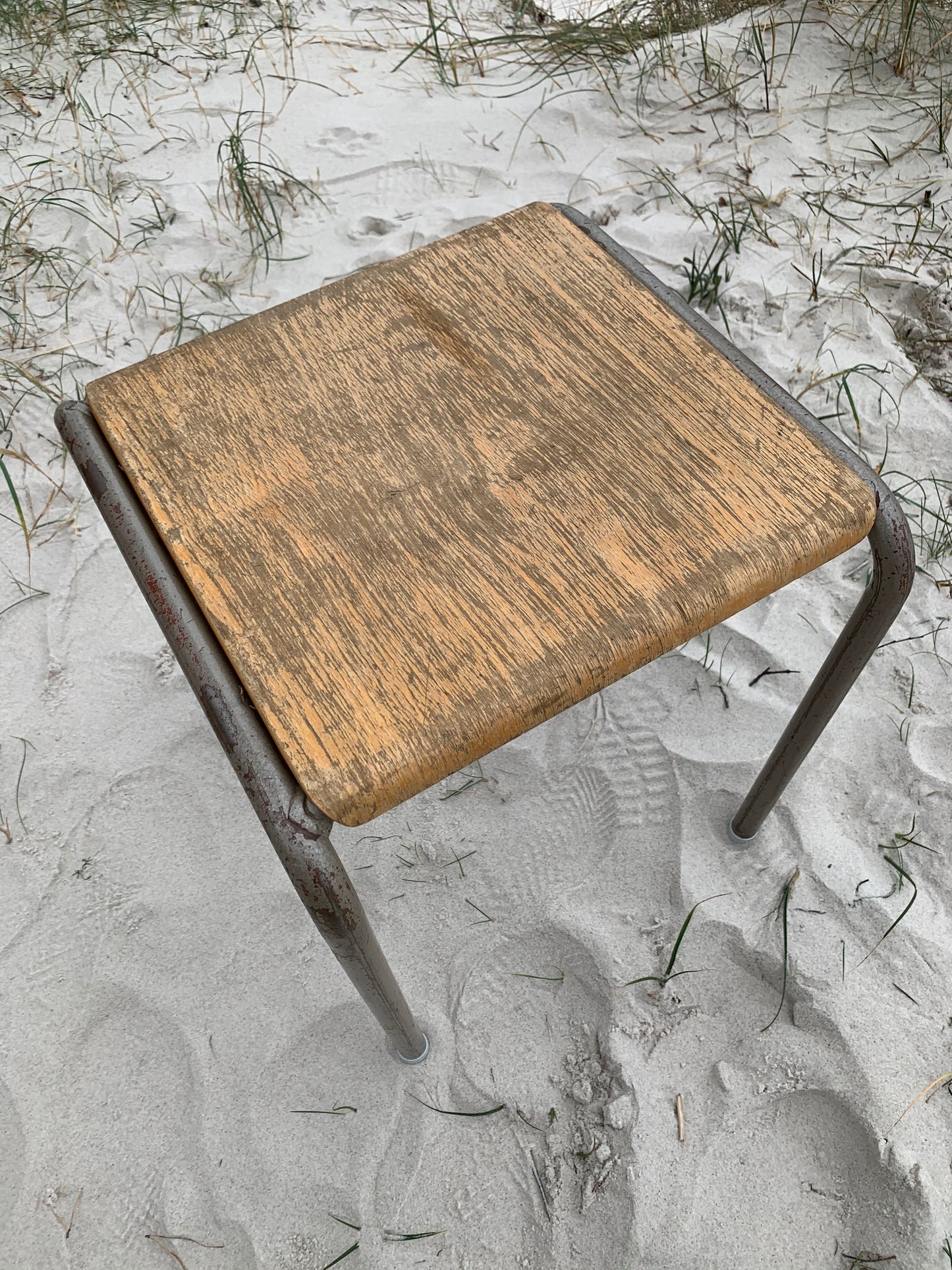 Industripall med mycket patina - Priset är pr PCS.
