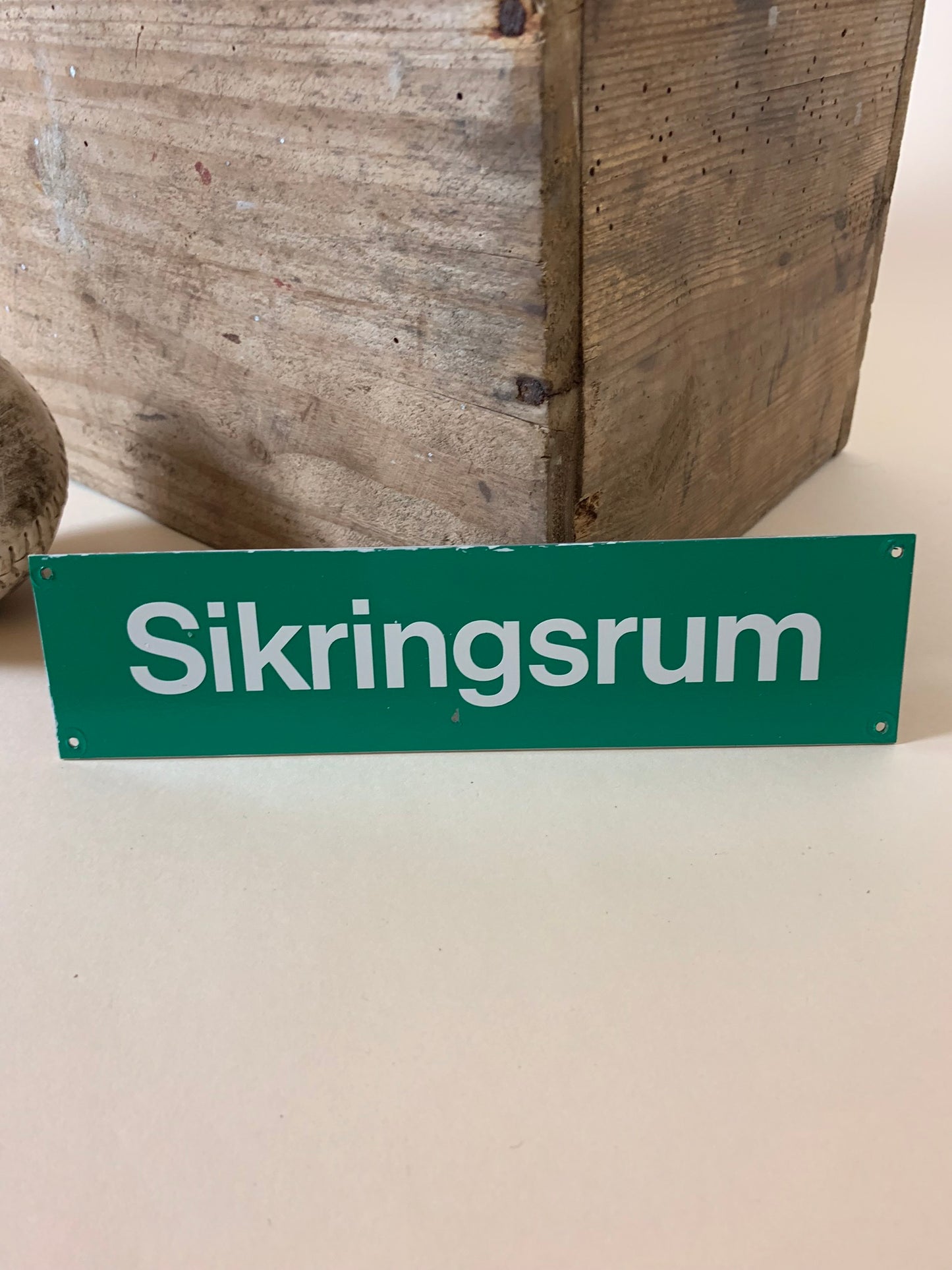 Skylt - säkerhetsrum