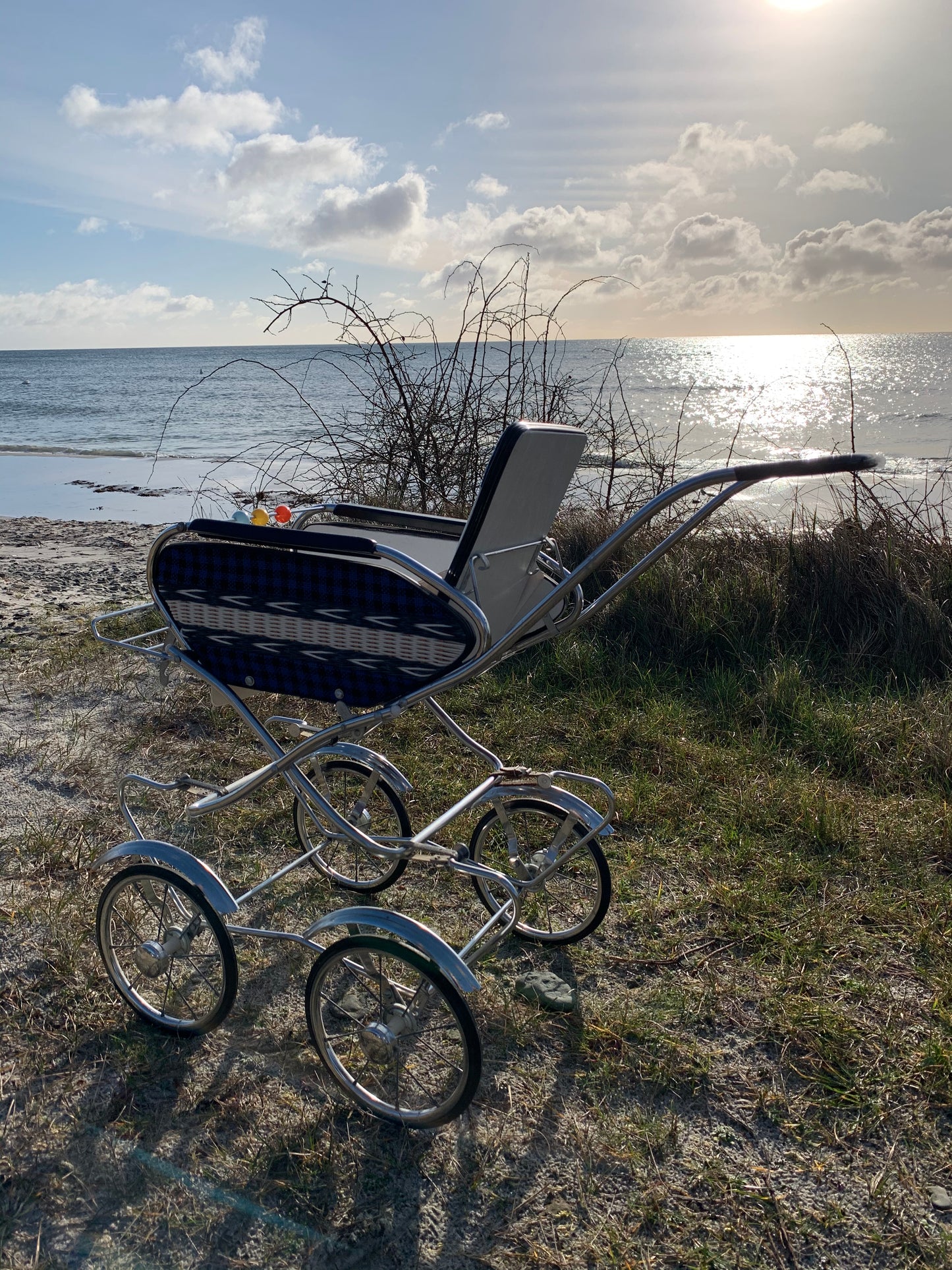 Barnvagn för dockor