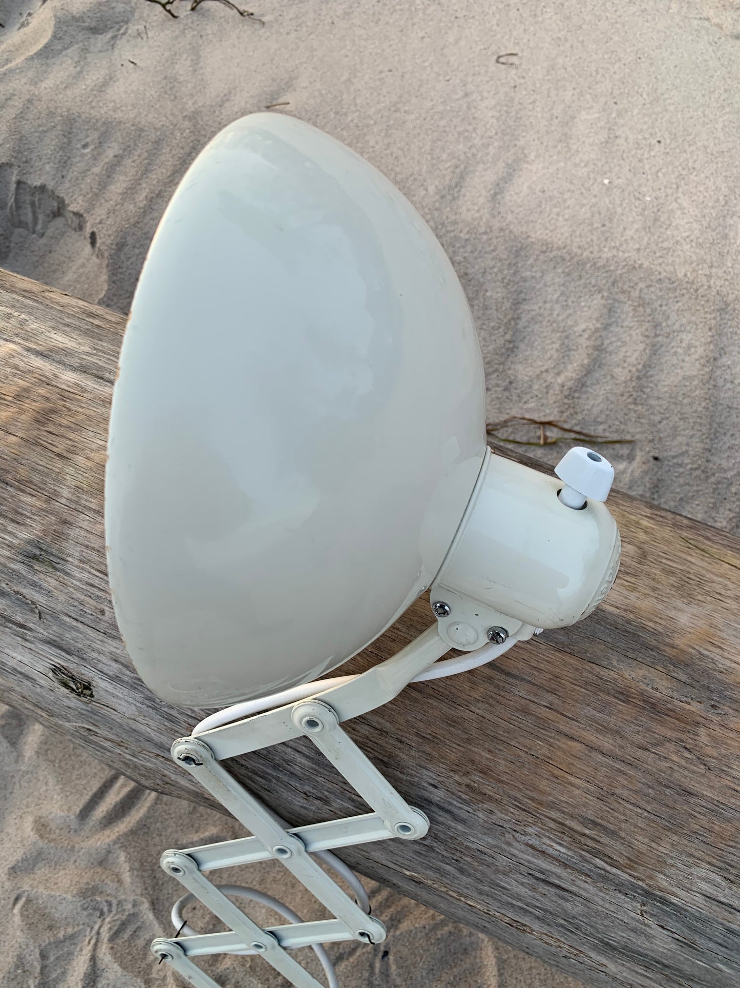Kaiser Idell 6718 saxlampa - Vit