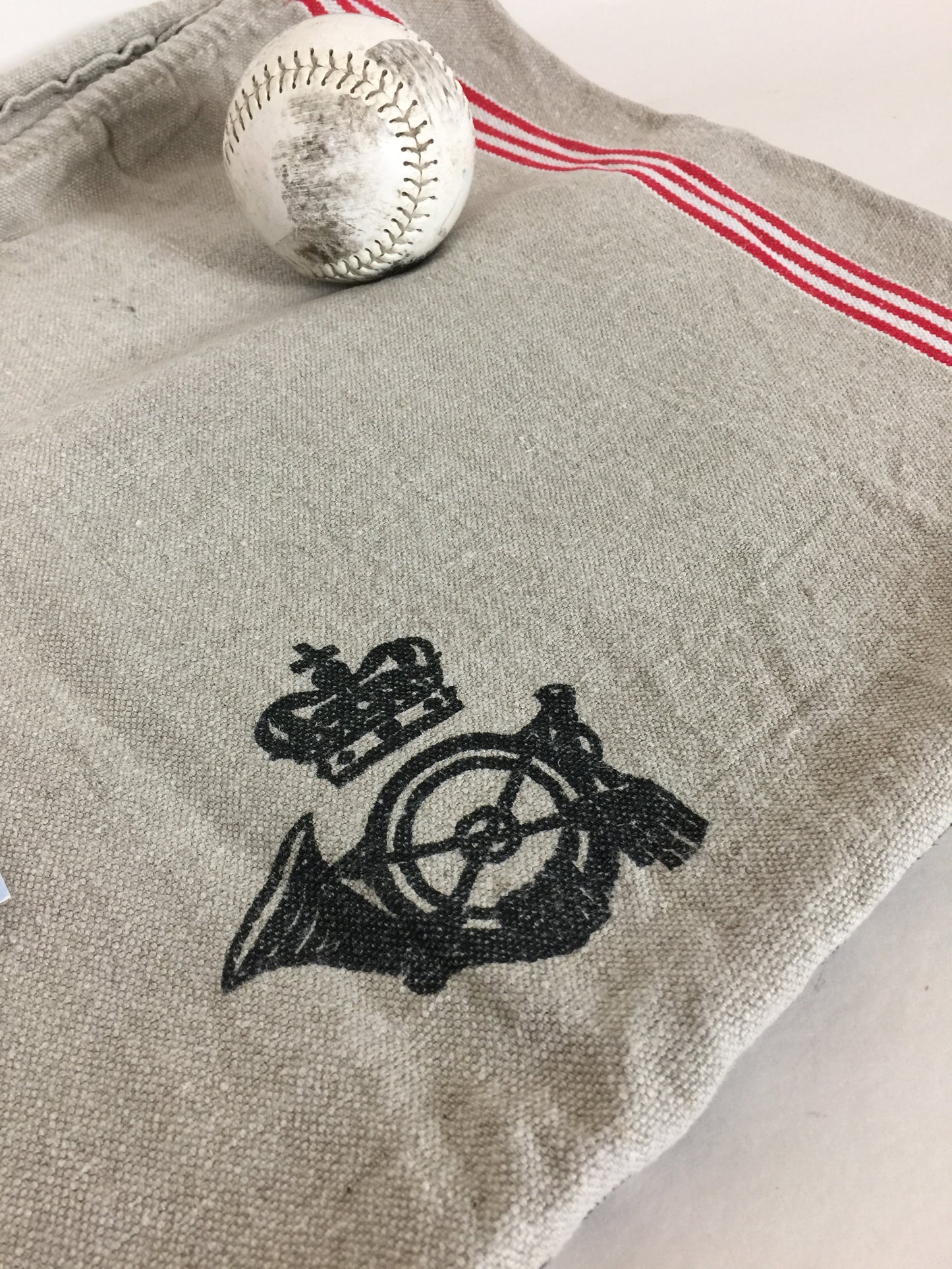 Gammal dansk postpåse från 1983