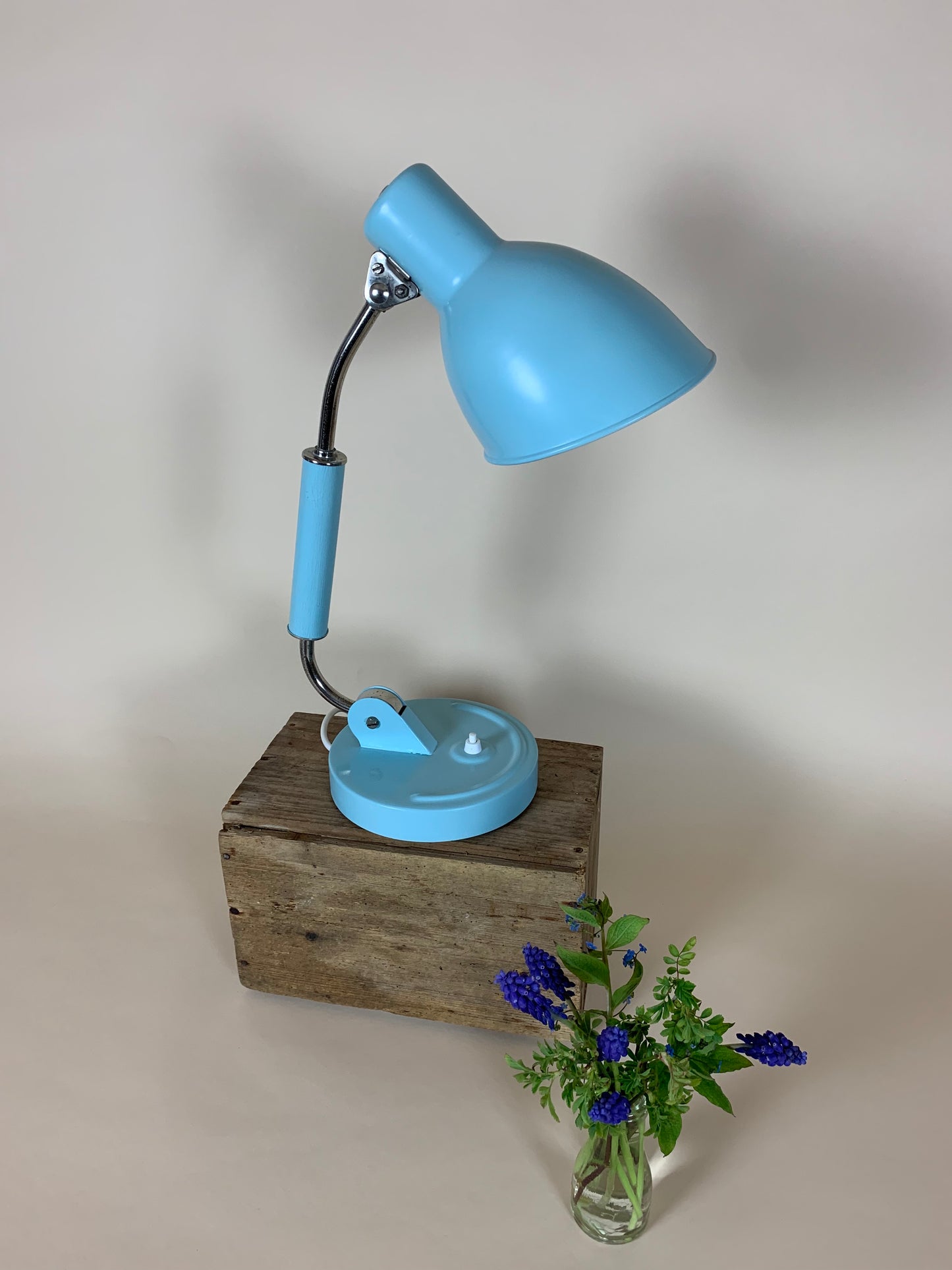 Vintage lampa designad av Christian Dell för Koranda