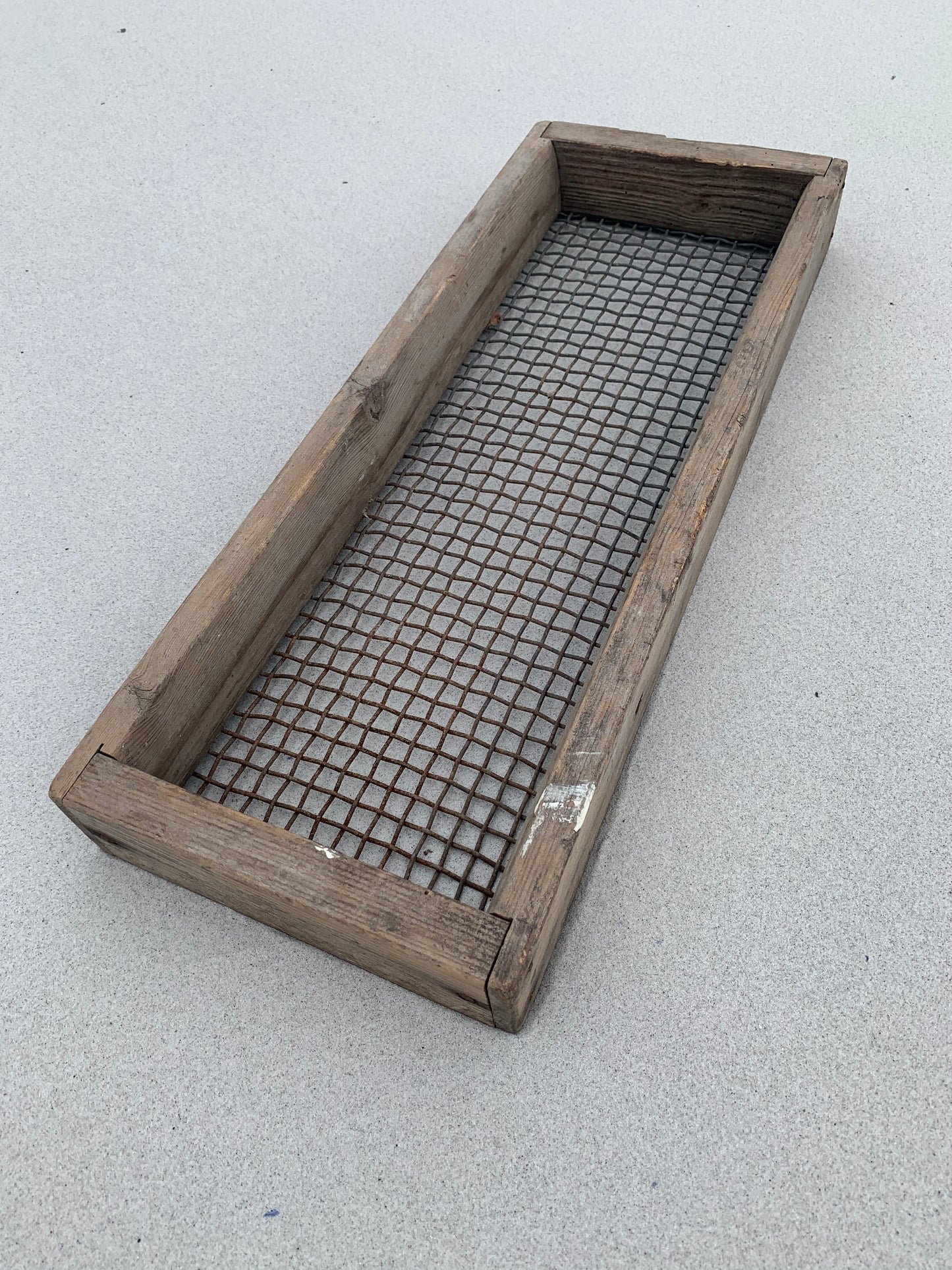 Löklåda med trådbotten