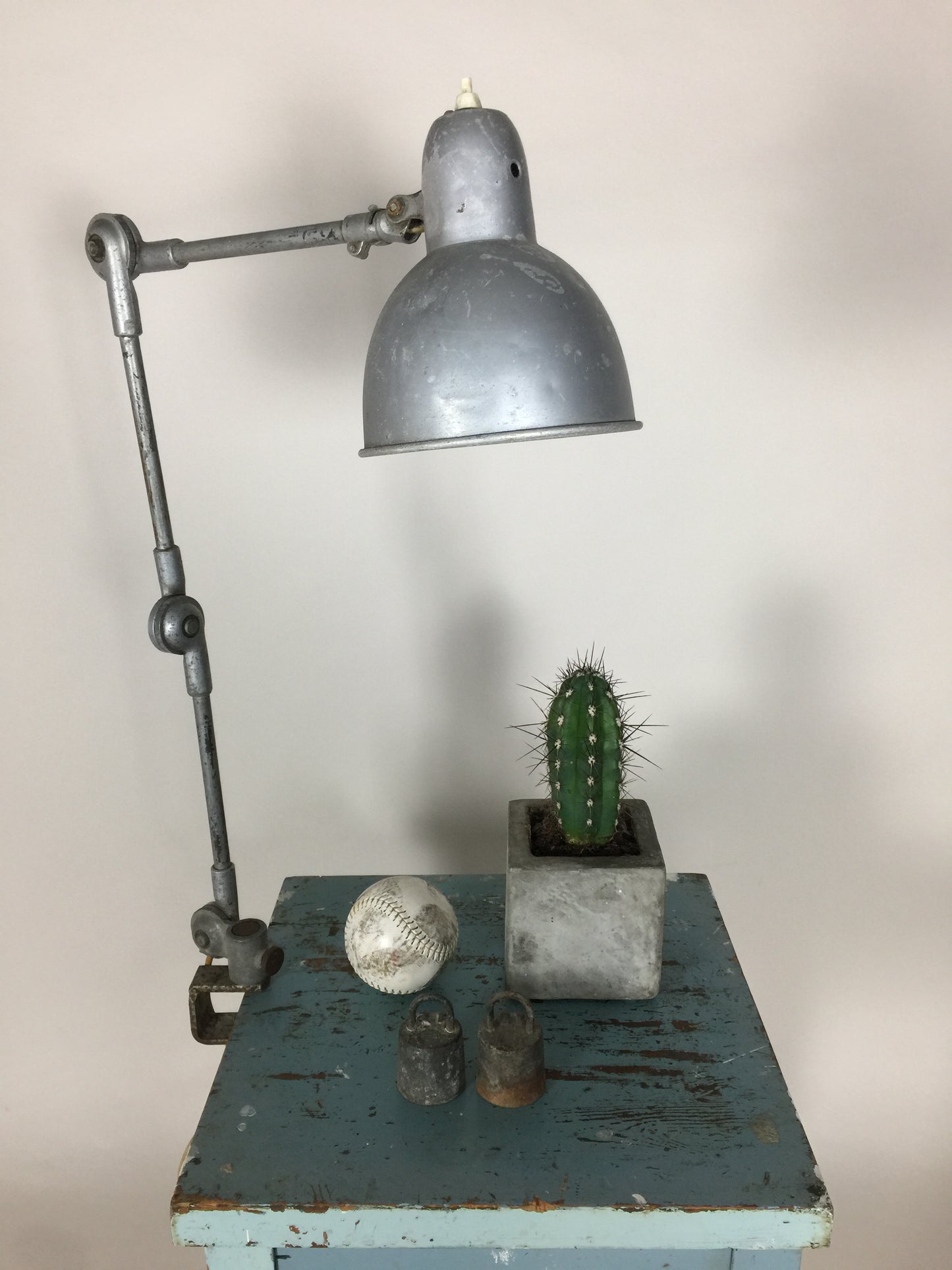 Fin industriarkitektlampa