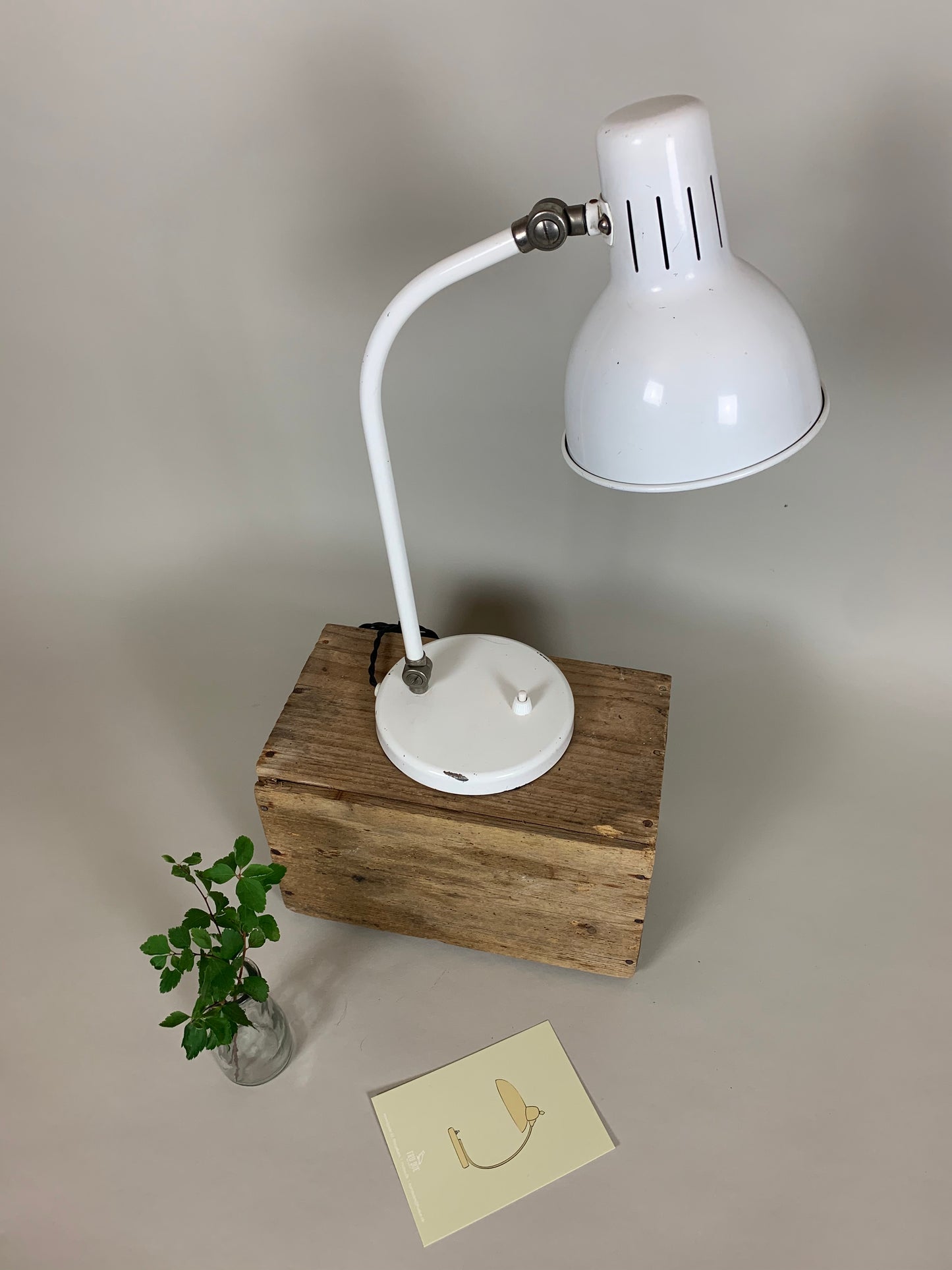 Vintage lampa - Vit