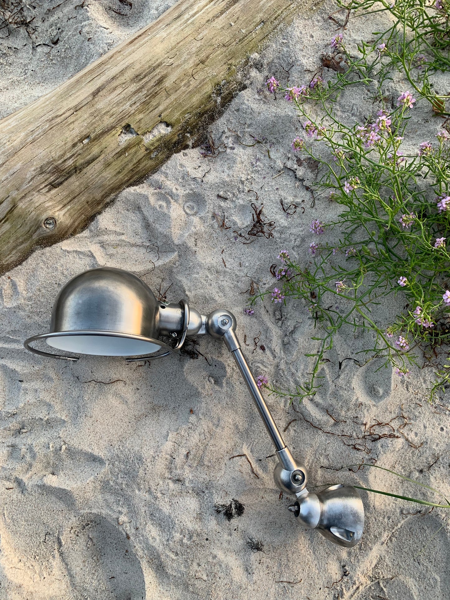 Vacker Jieldé lampa med en arm