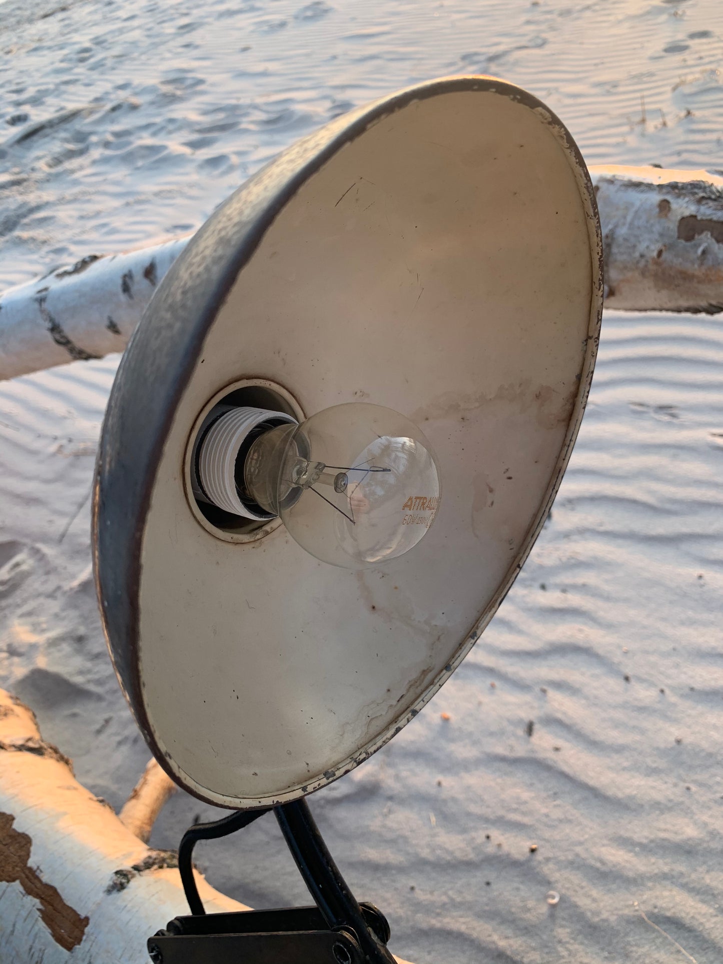 Kaiser Idell 6614 - Svart saxlampa