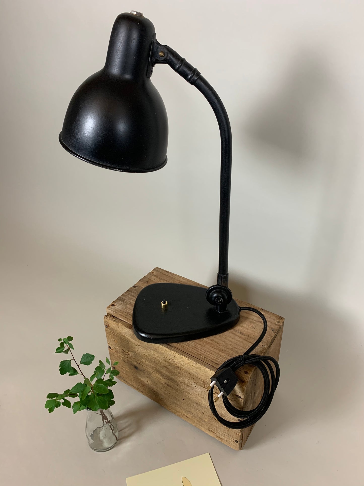 Vacker vintagelampa tillskriven Vilhelm Lauritzen