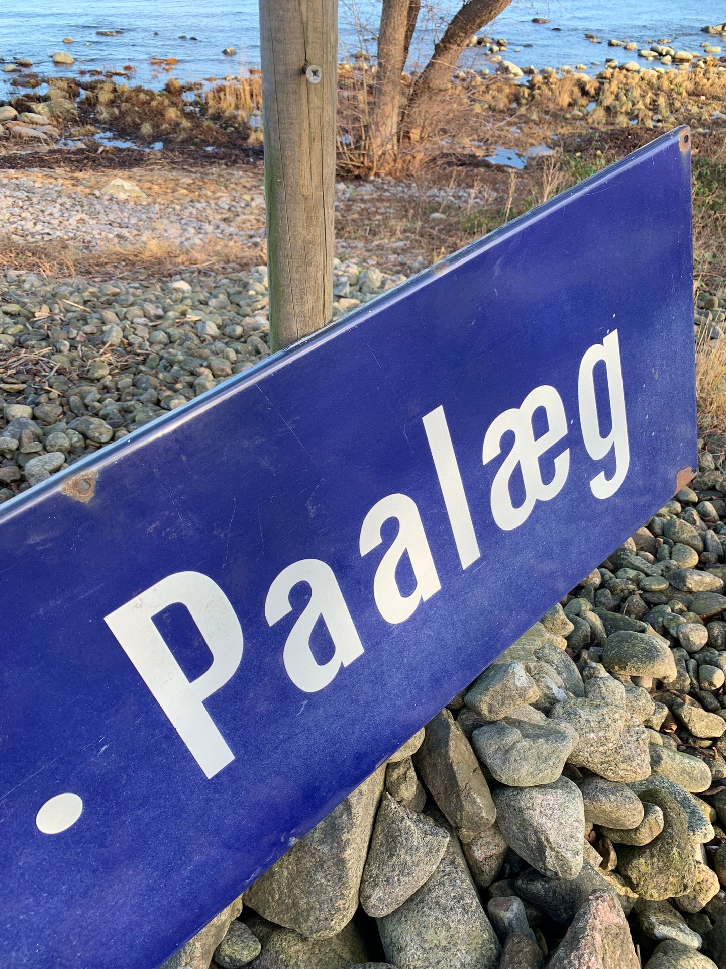 Sallader - Ost - Pålägg emaljskylt