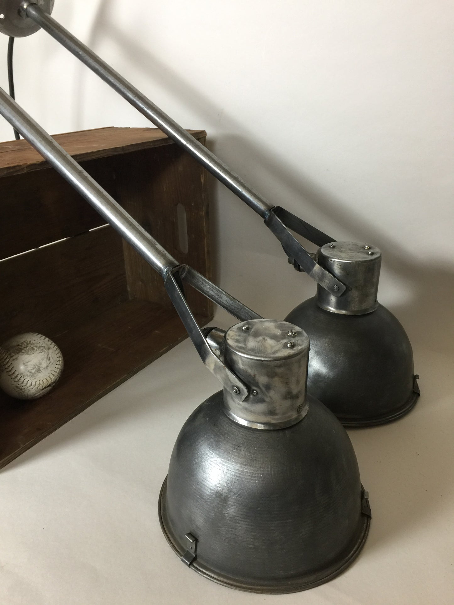 Vacker lampa med fin patina (priset är per styck)