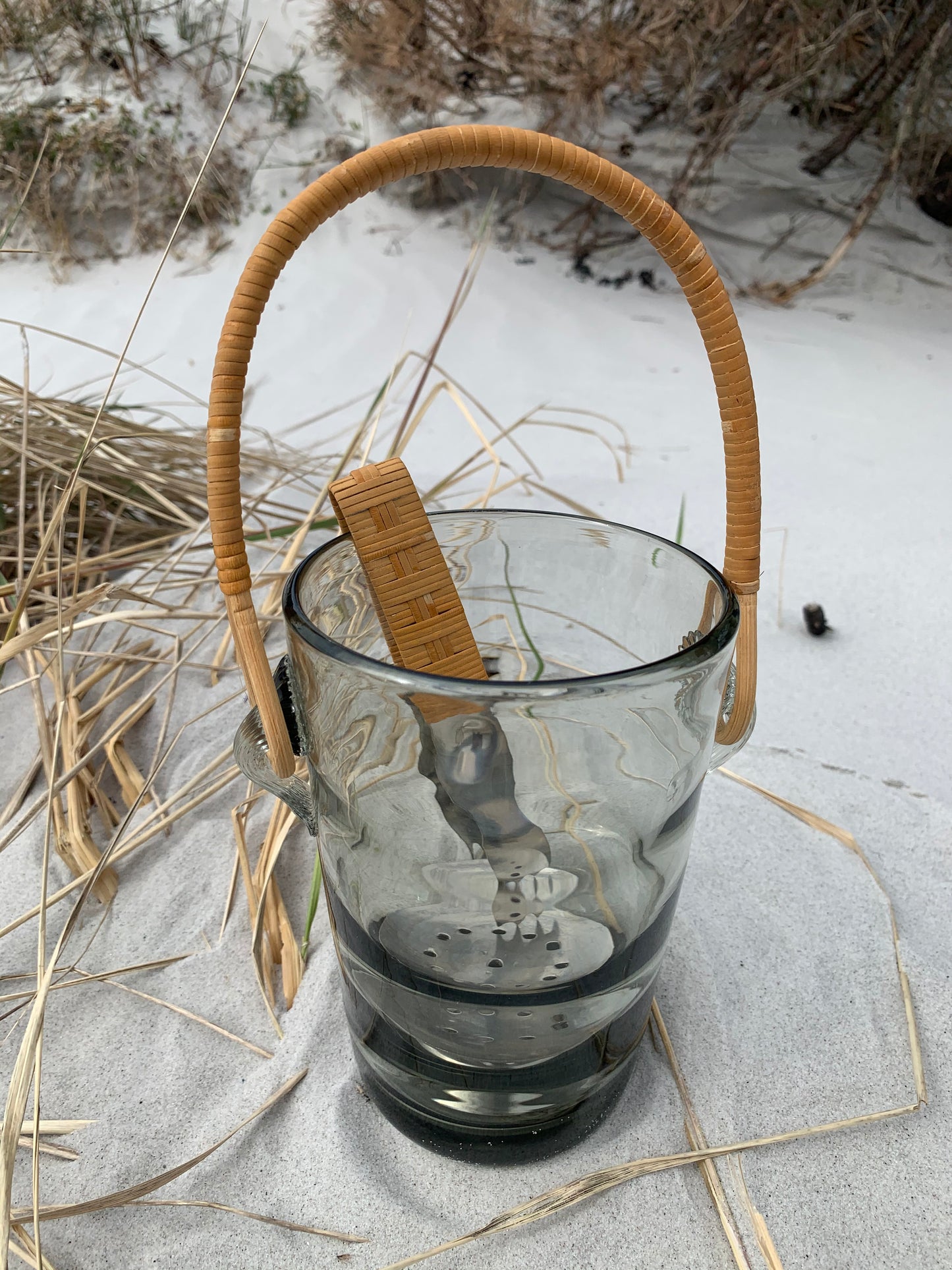 Ishink från Holmegaard med tång och bottengaller