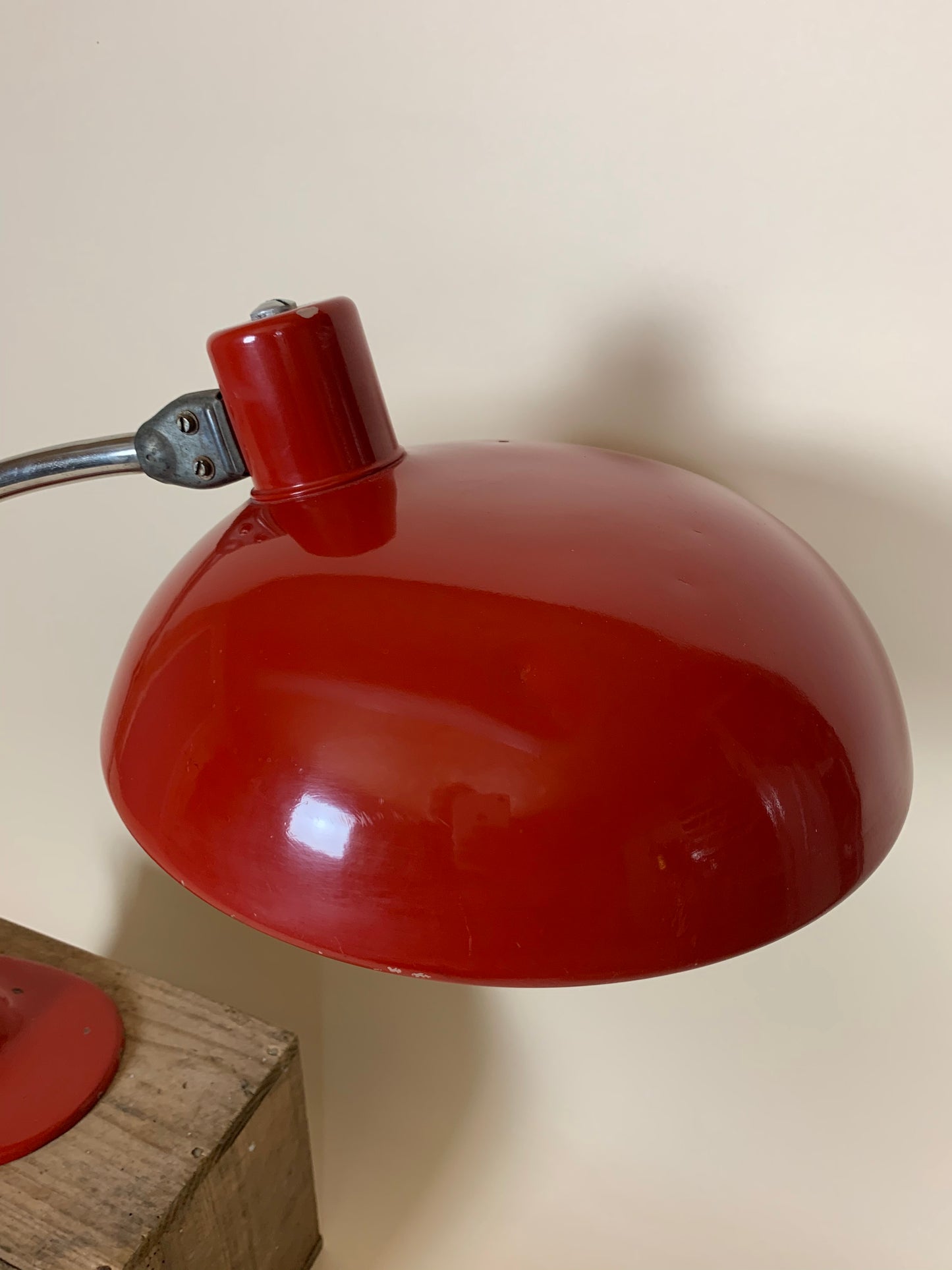 Marianne Brandt bordslampa - Röd
