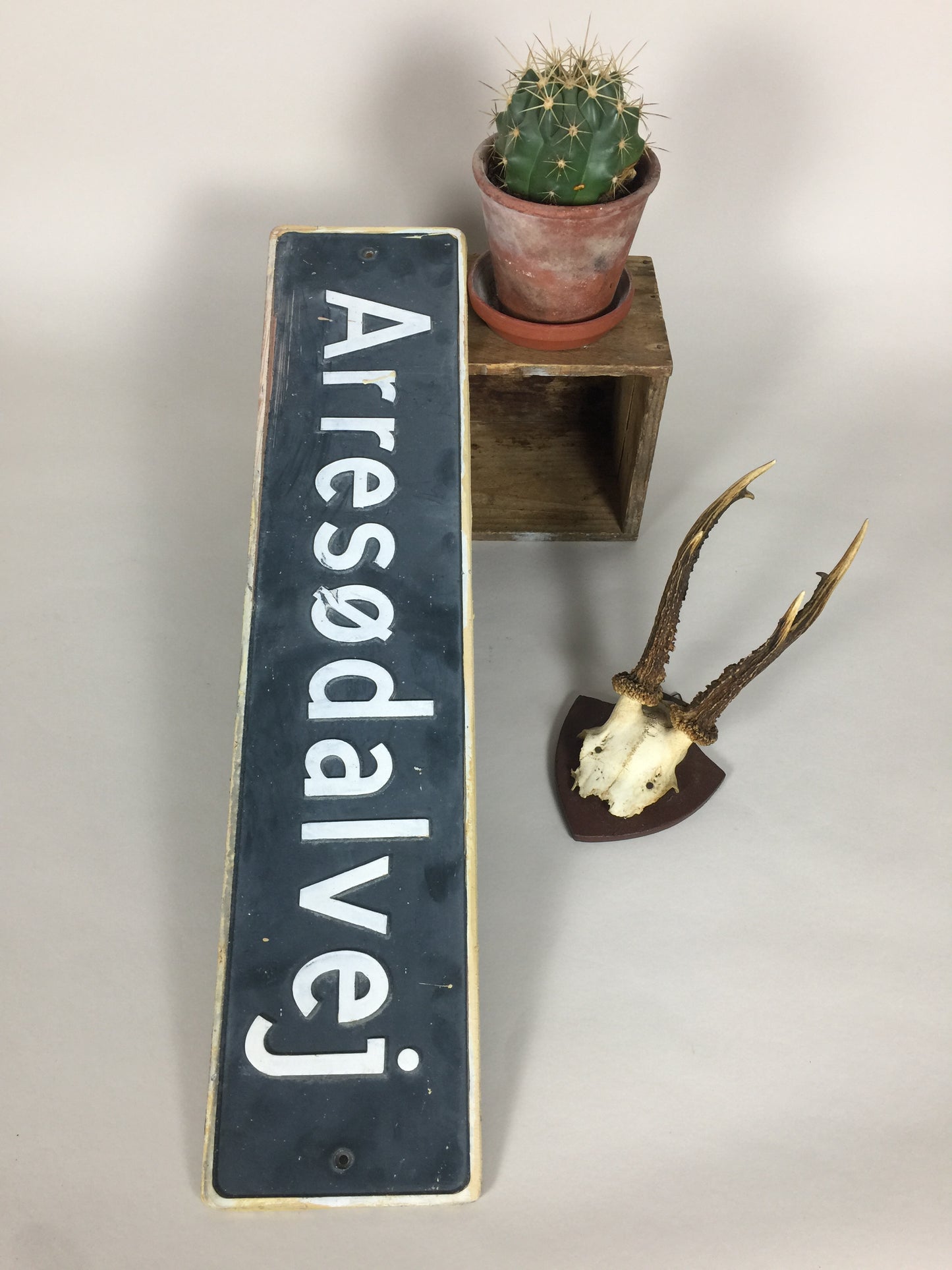 Vägskylt från Arresødalvej
