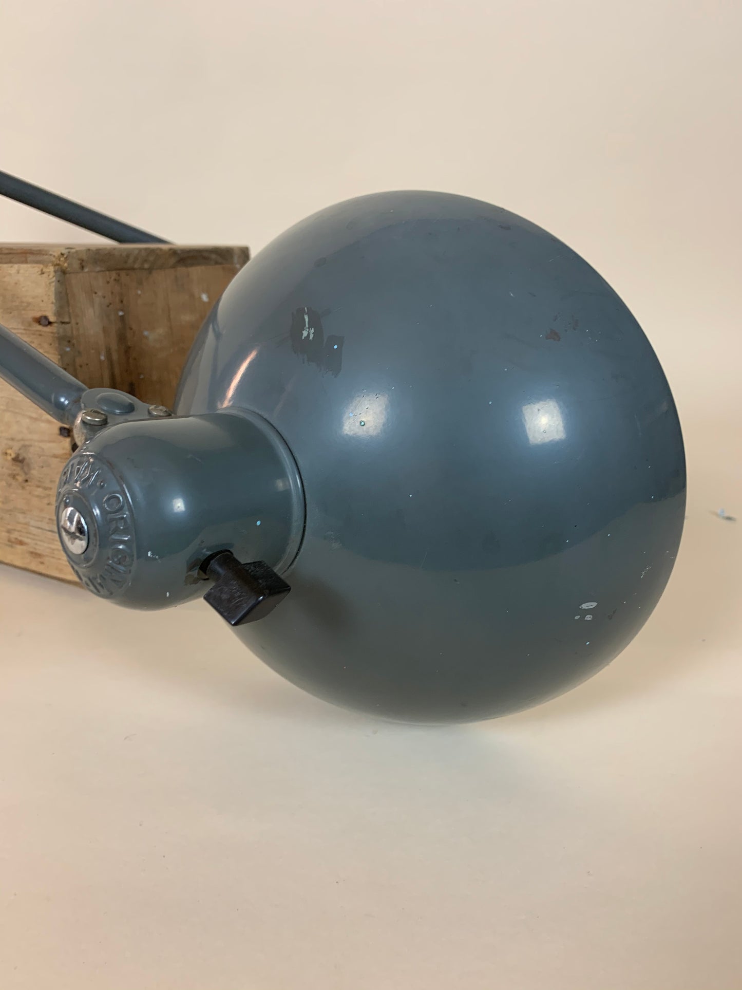Kaiser Idell 6726 arkitektlampa